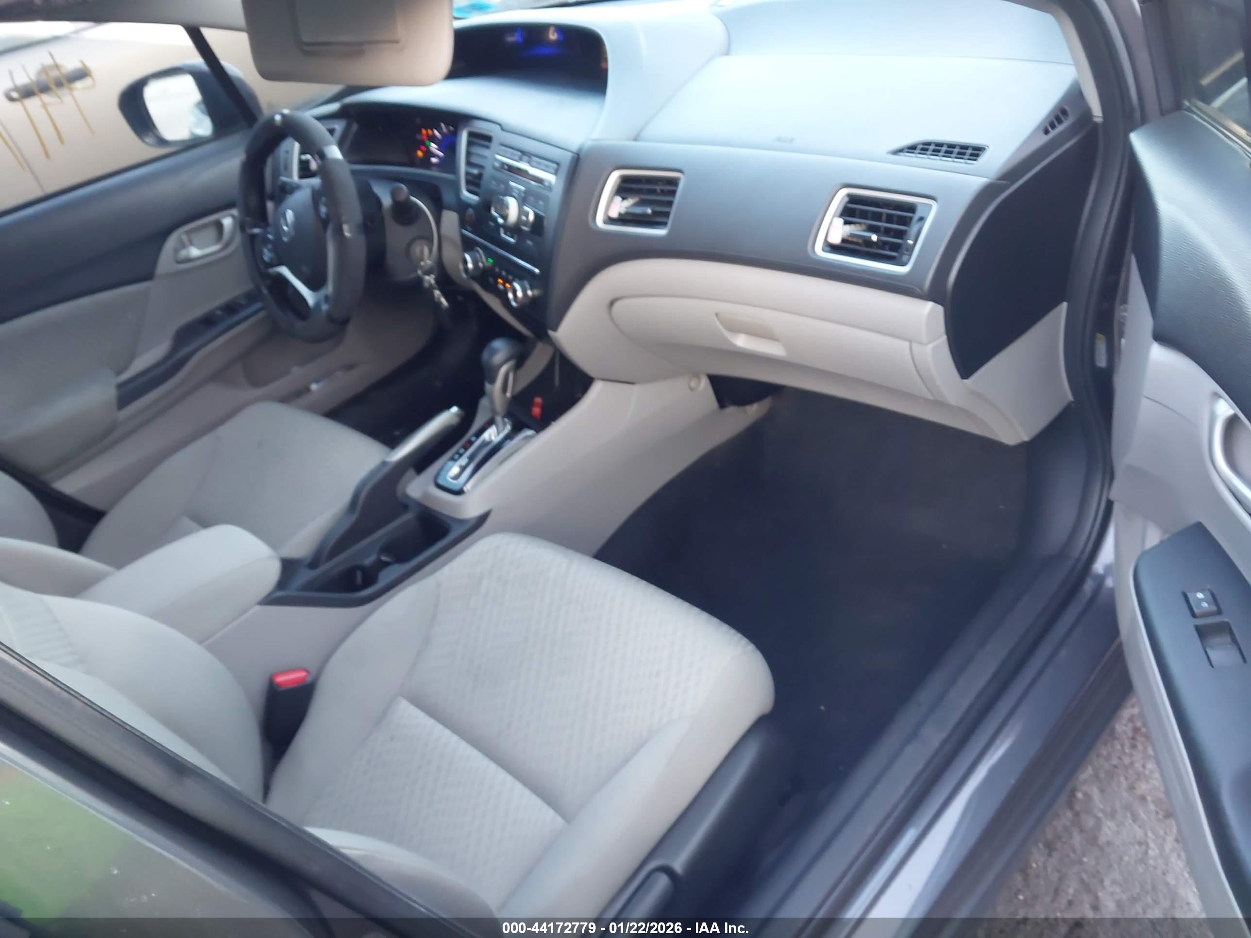 HONDA CIVIC image 5