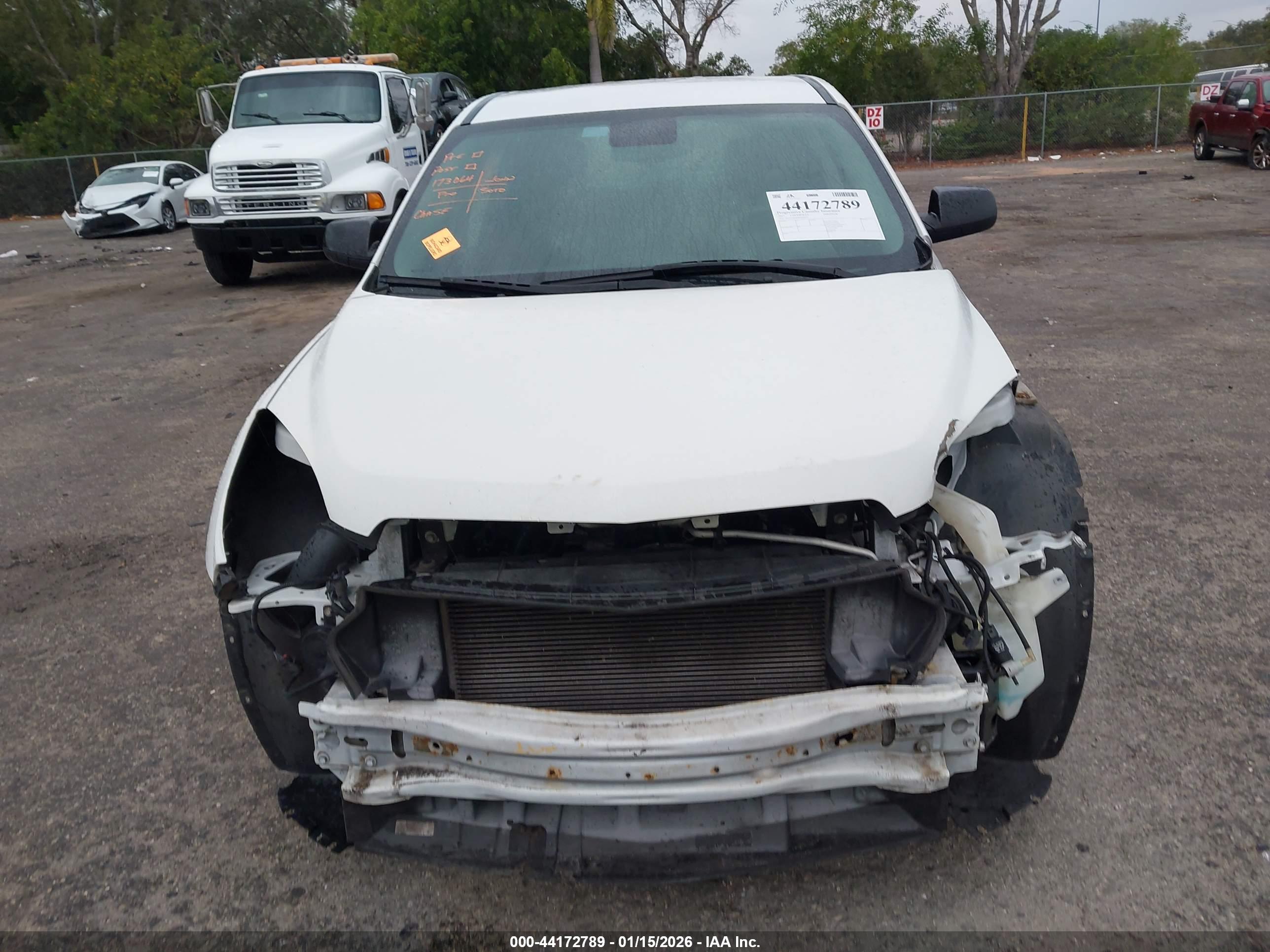 CHEVROLET EQUINOX image 10