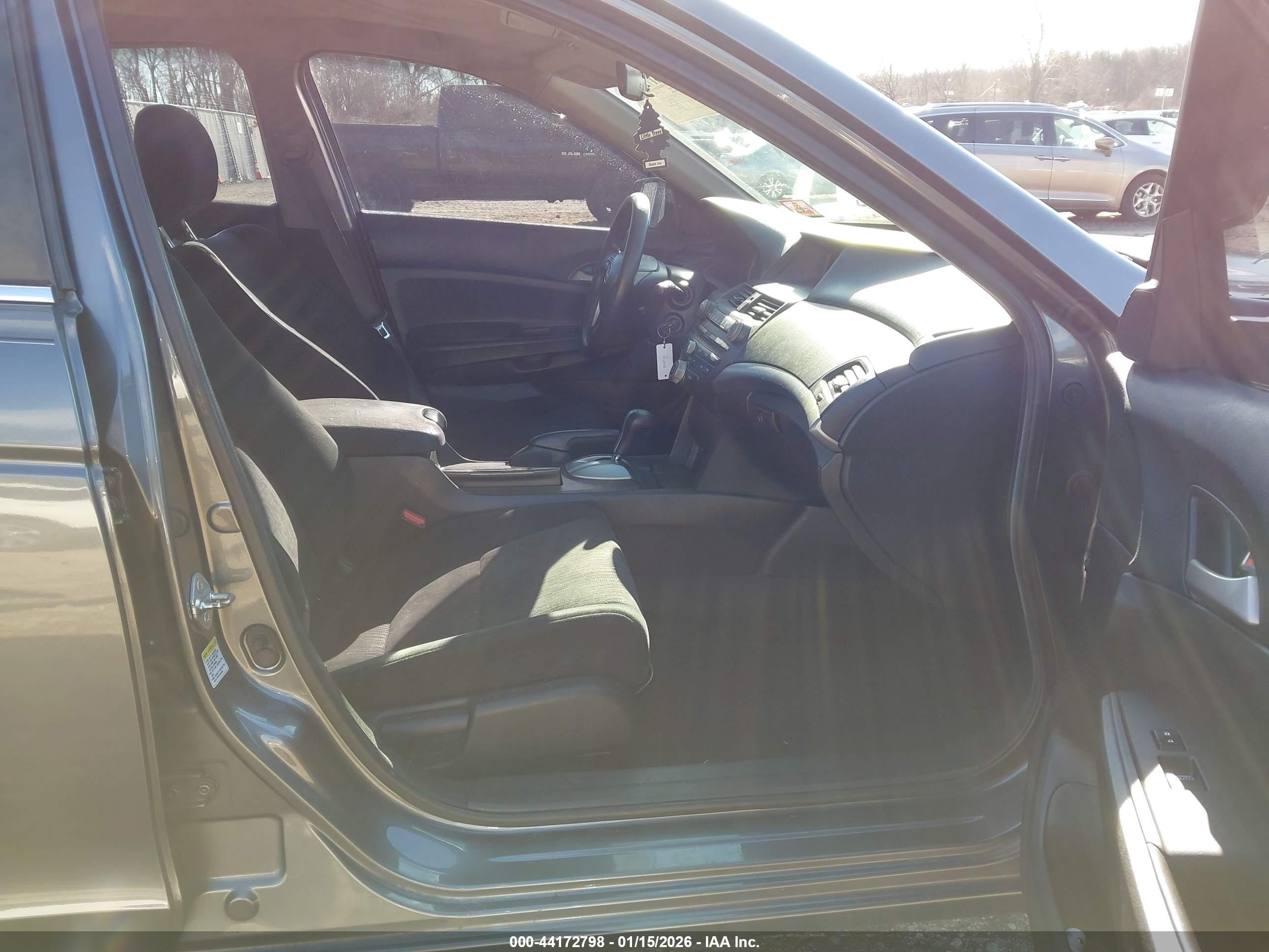 HONDA ACCORD image 5