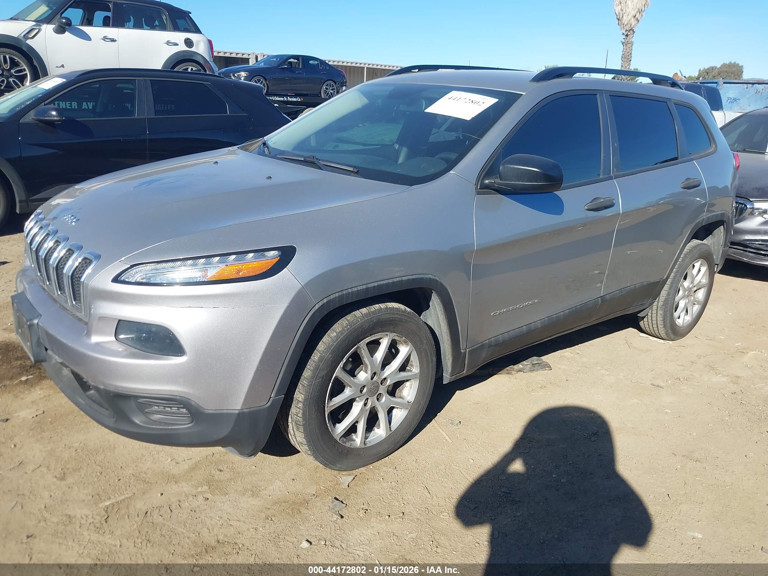 JEEP CHEROKEE image 2