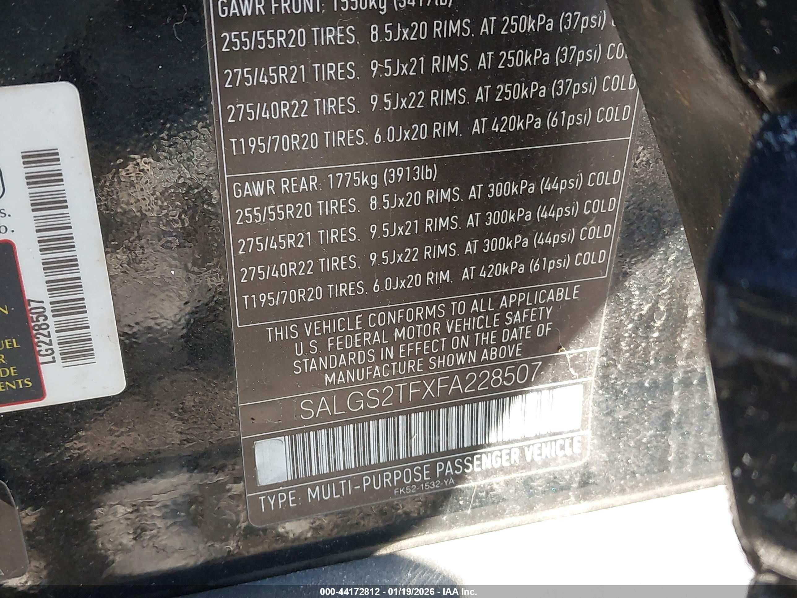LAND ROVER image 9
