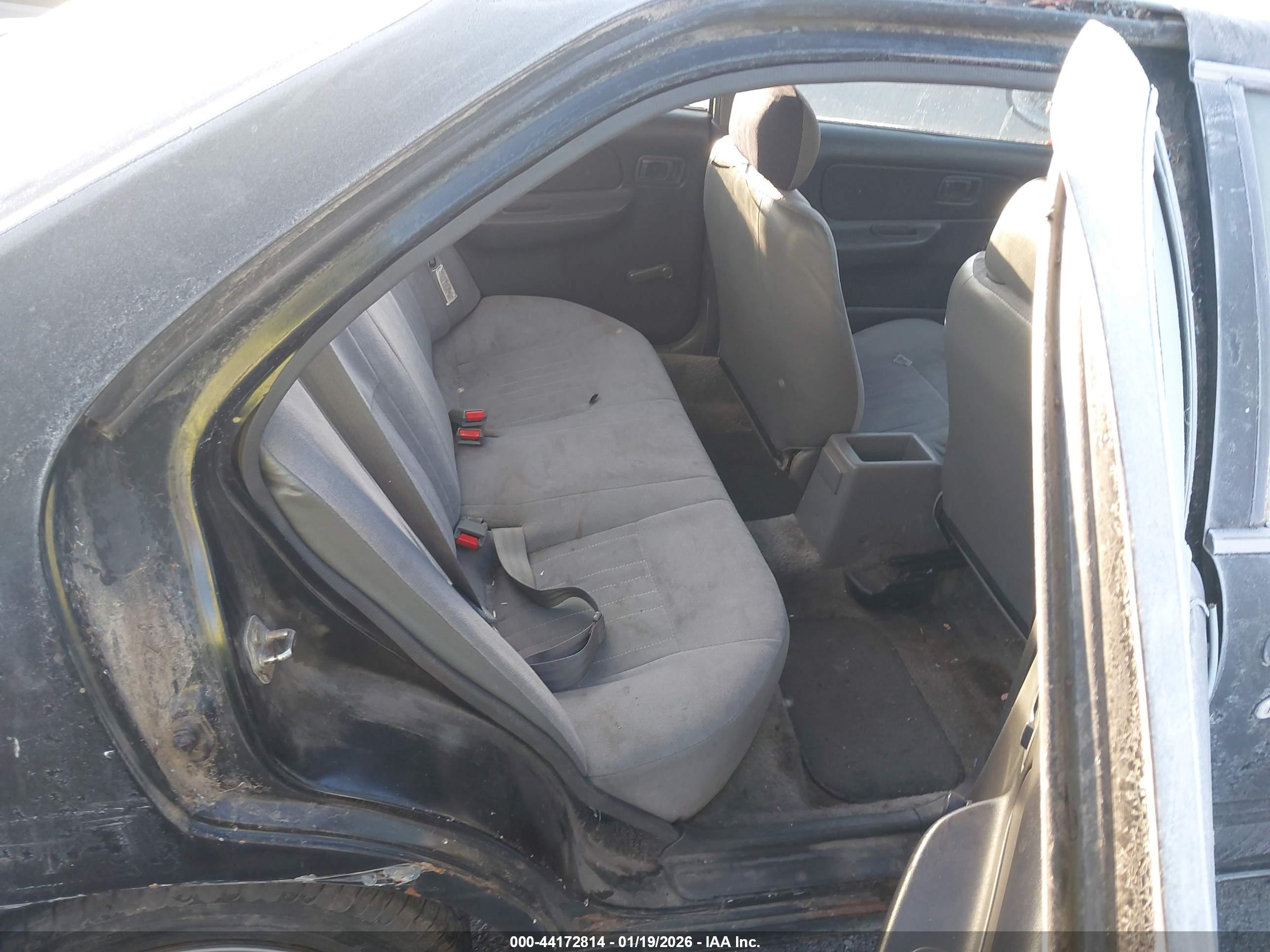 NISSAN SENTRA image 8