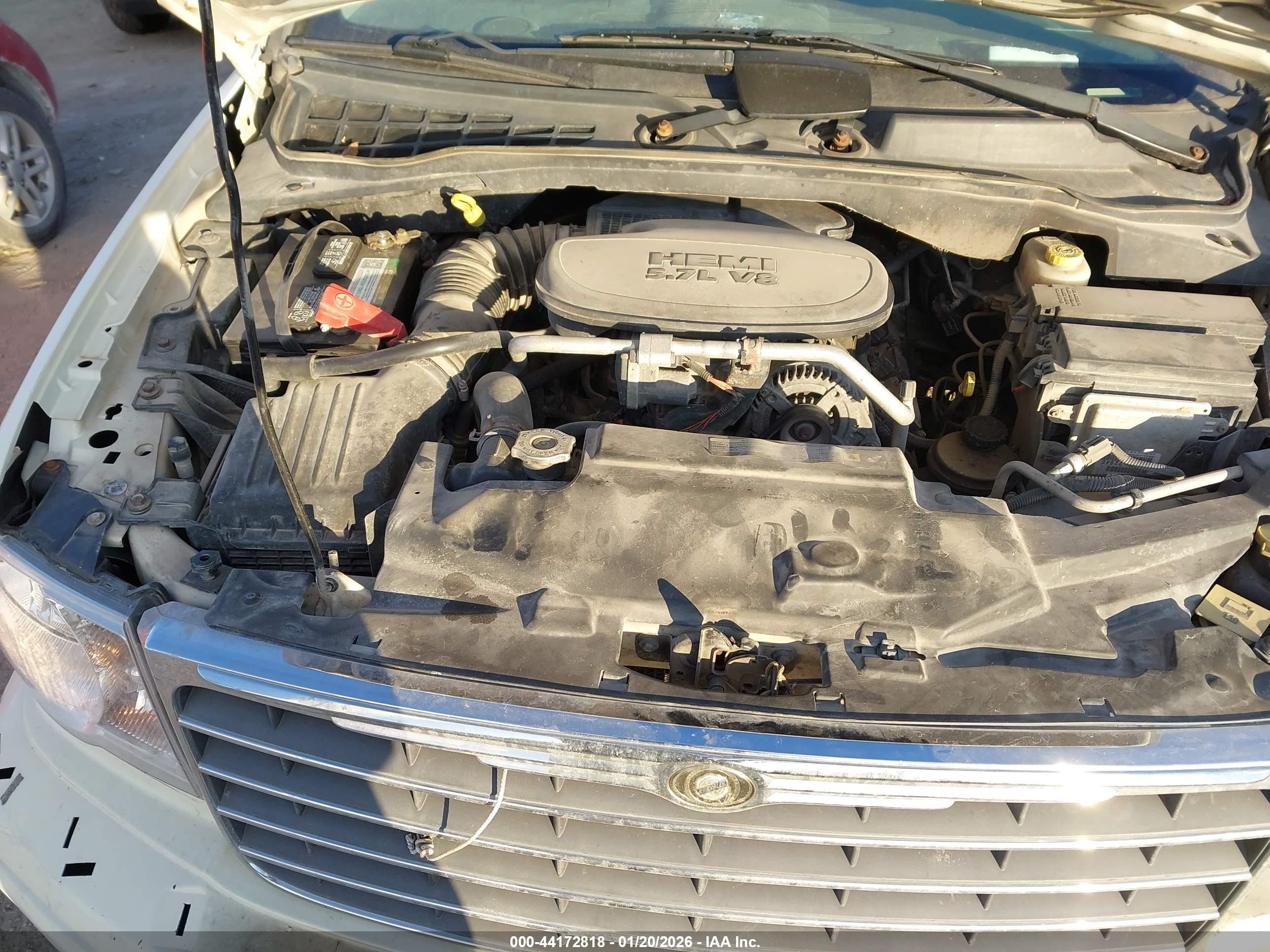 CHRYSLER ASPEN image 10