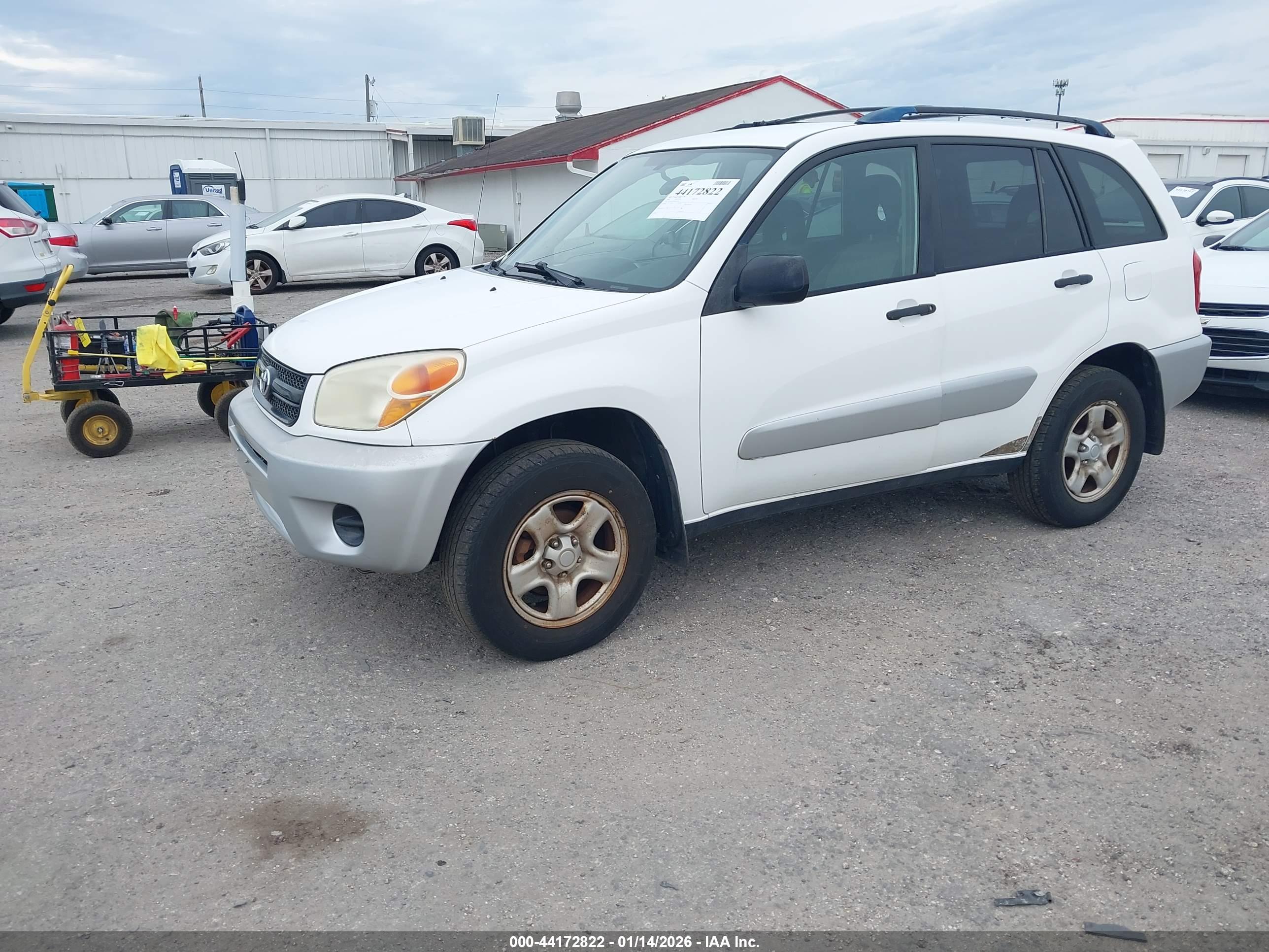 TOYOTA RAV4 image 2