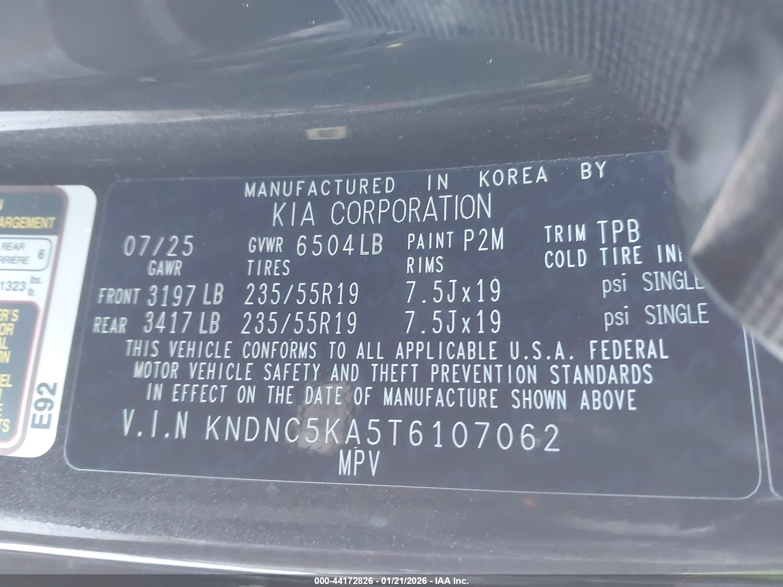 KIA CARNIVAL image 9