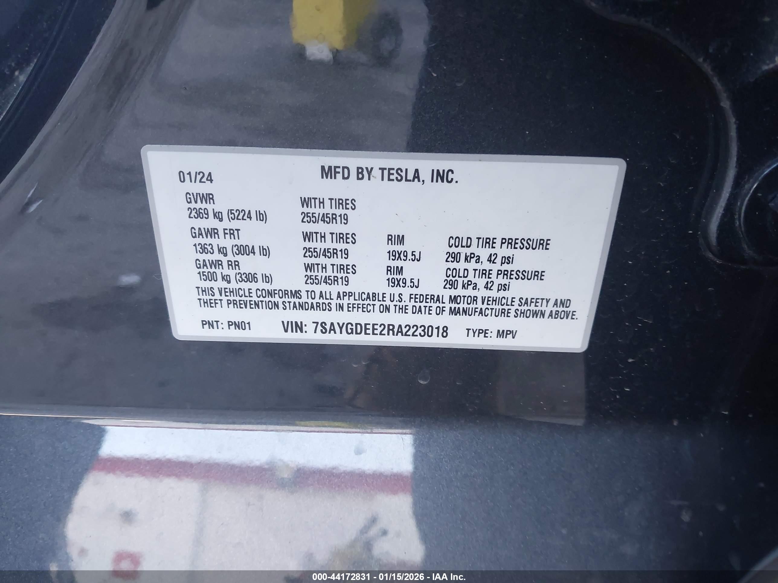 TESLA MODEL image 9