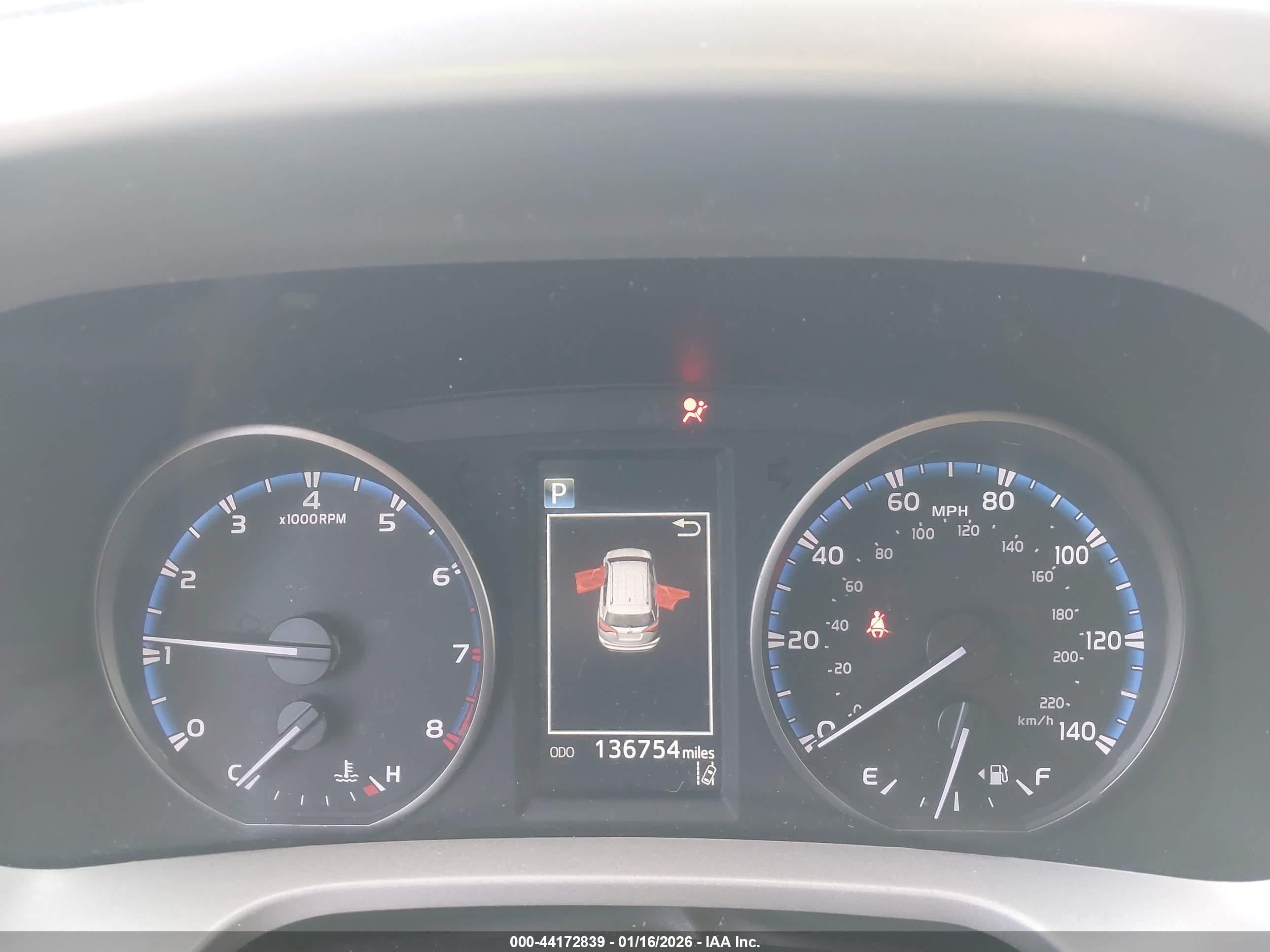 TOYOTA RAV4 image 7