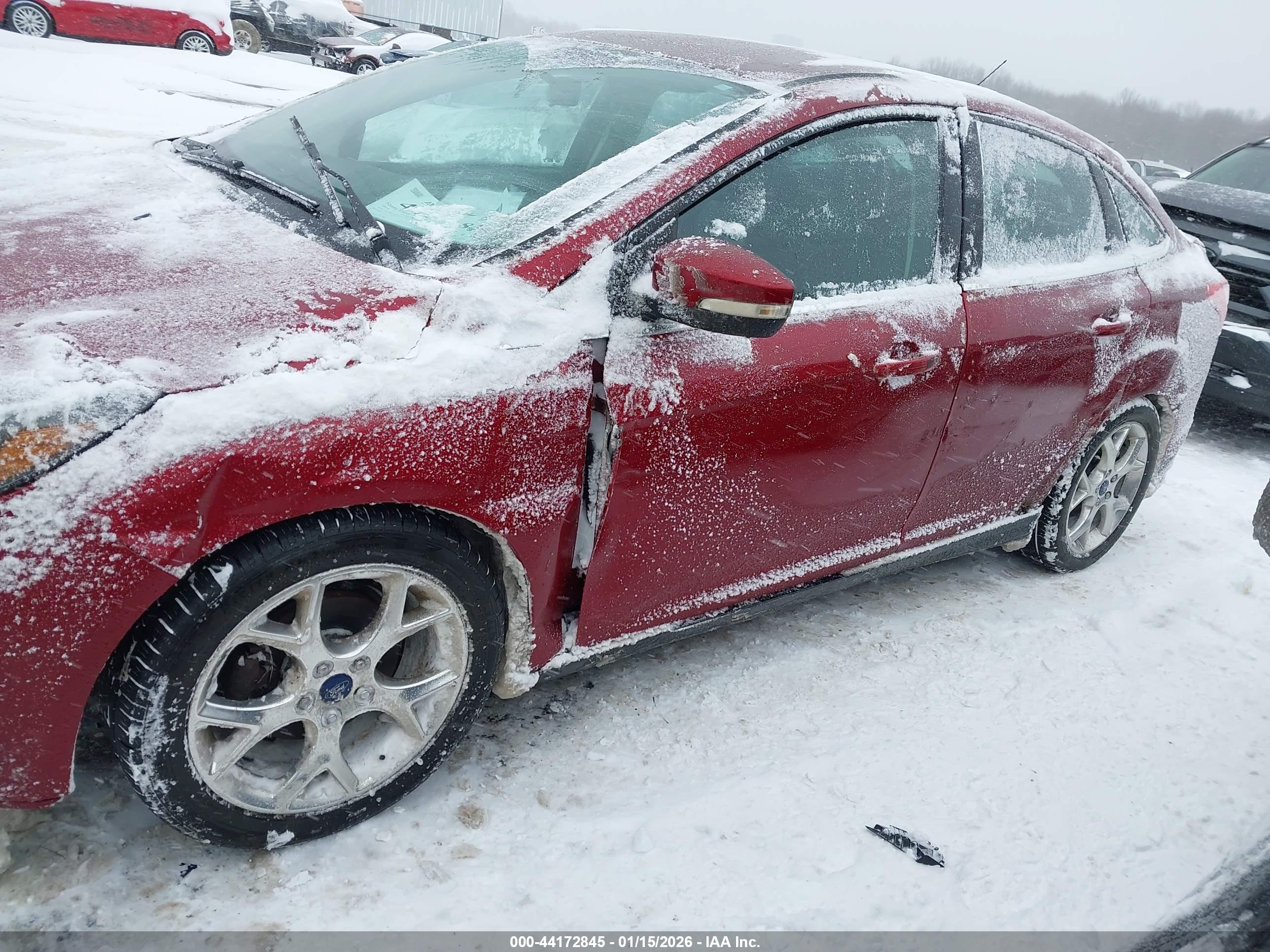 FORD FOCUS image 6