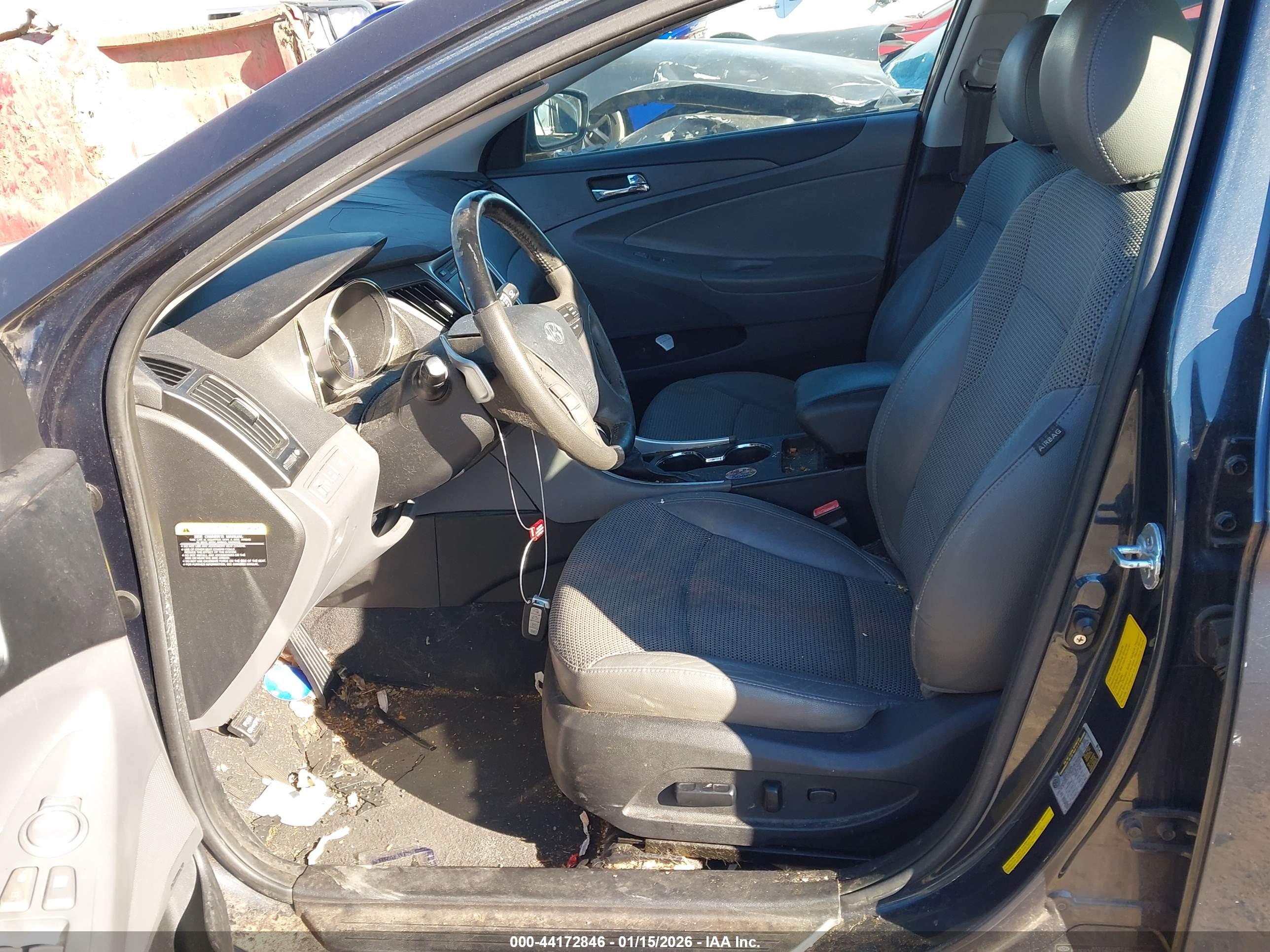 HYUNDAI SONATA image 5