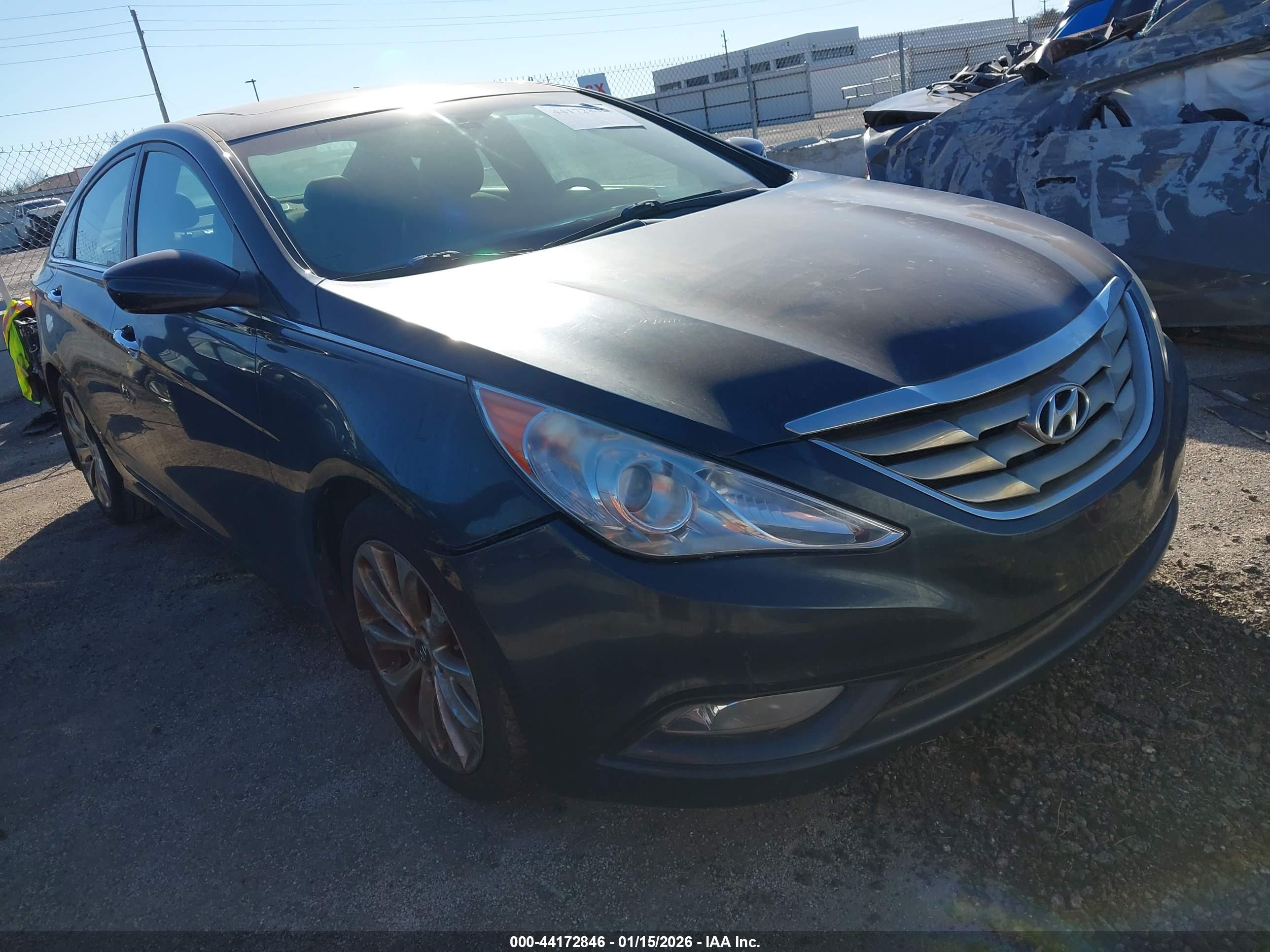 HYUNDAI SONATA image 6