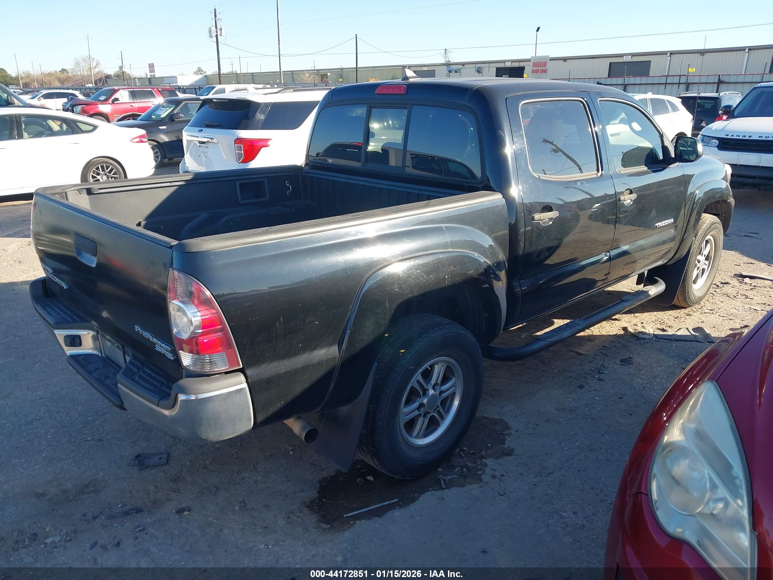 TOYOTA TACOMA image 4