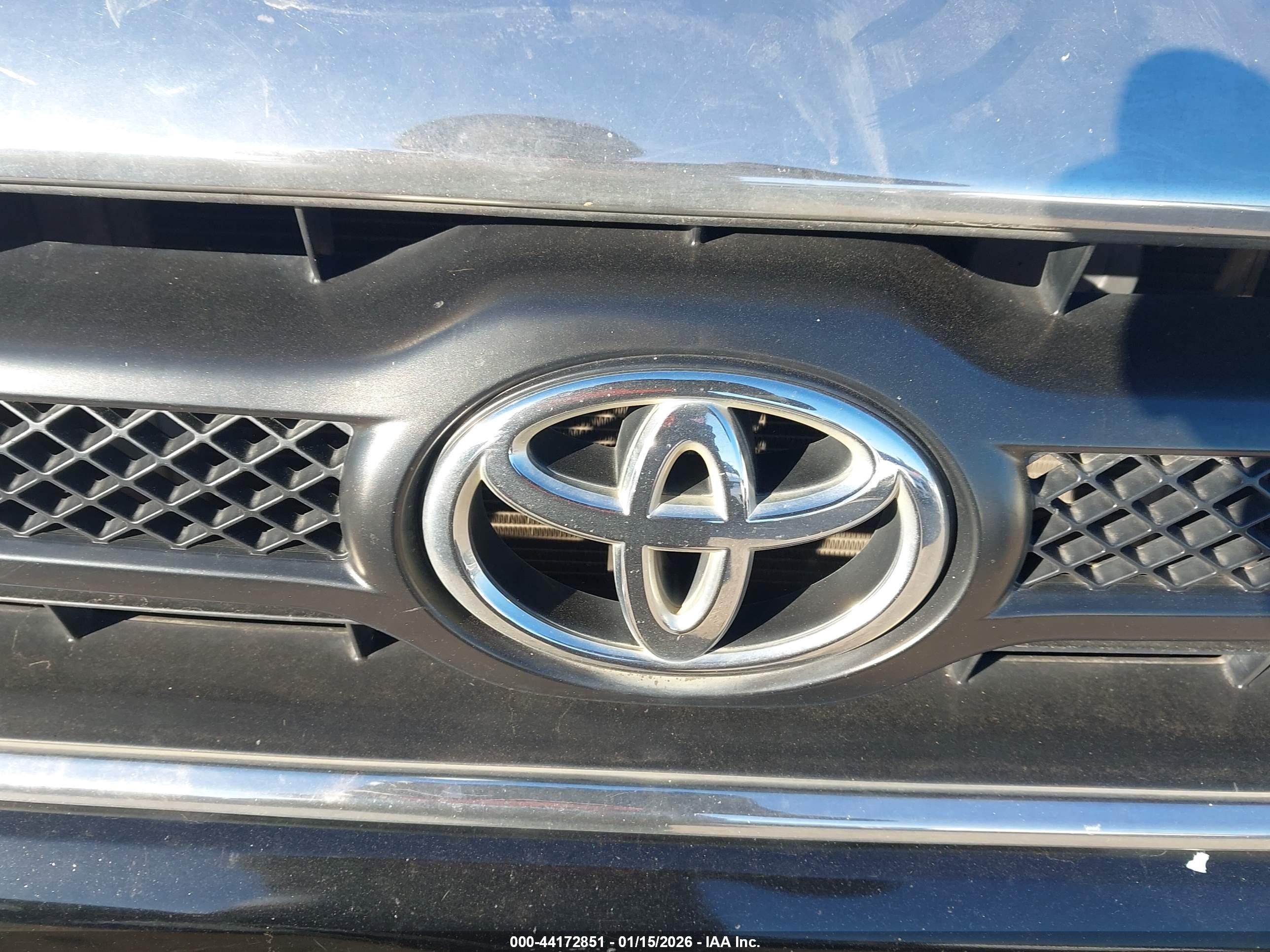 TOYOTA TACOMA image 6