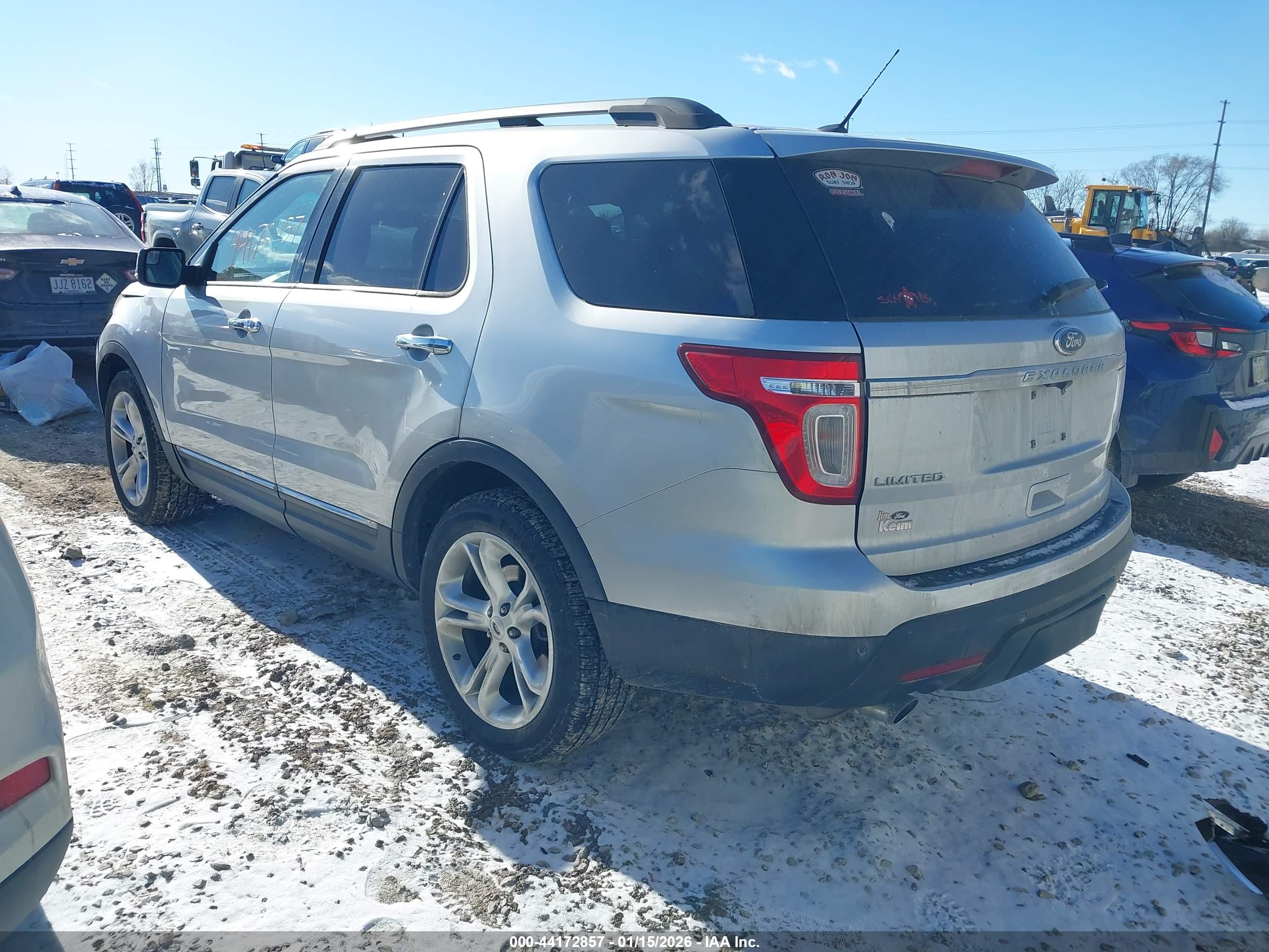 FORD EXPLORER image 3