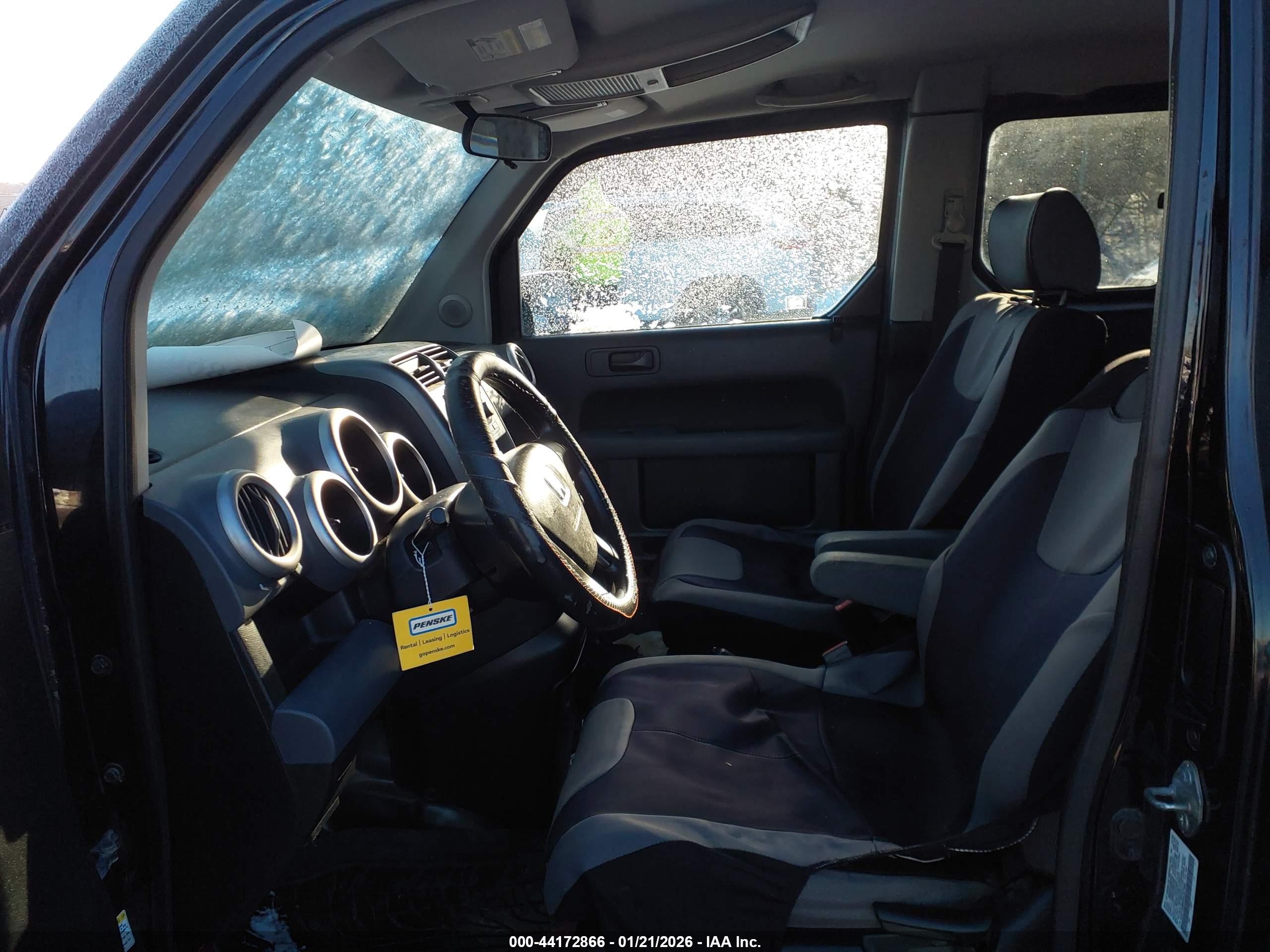 HONDA ELEMENT image 5