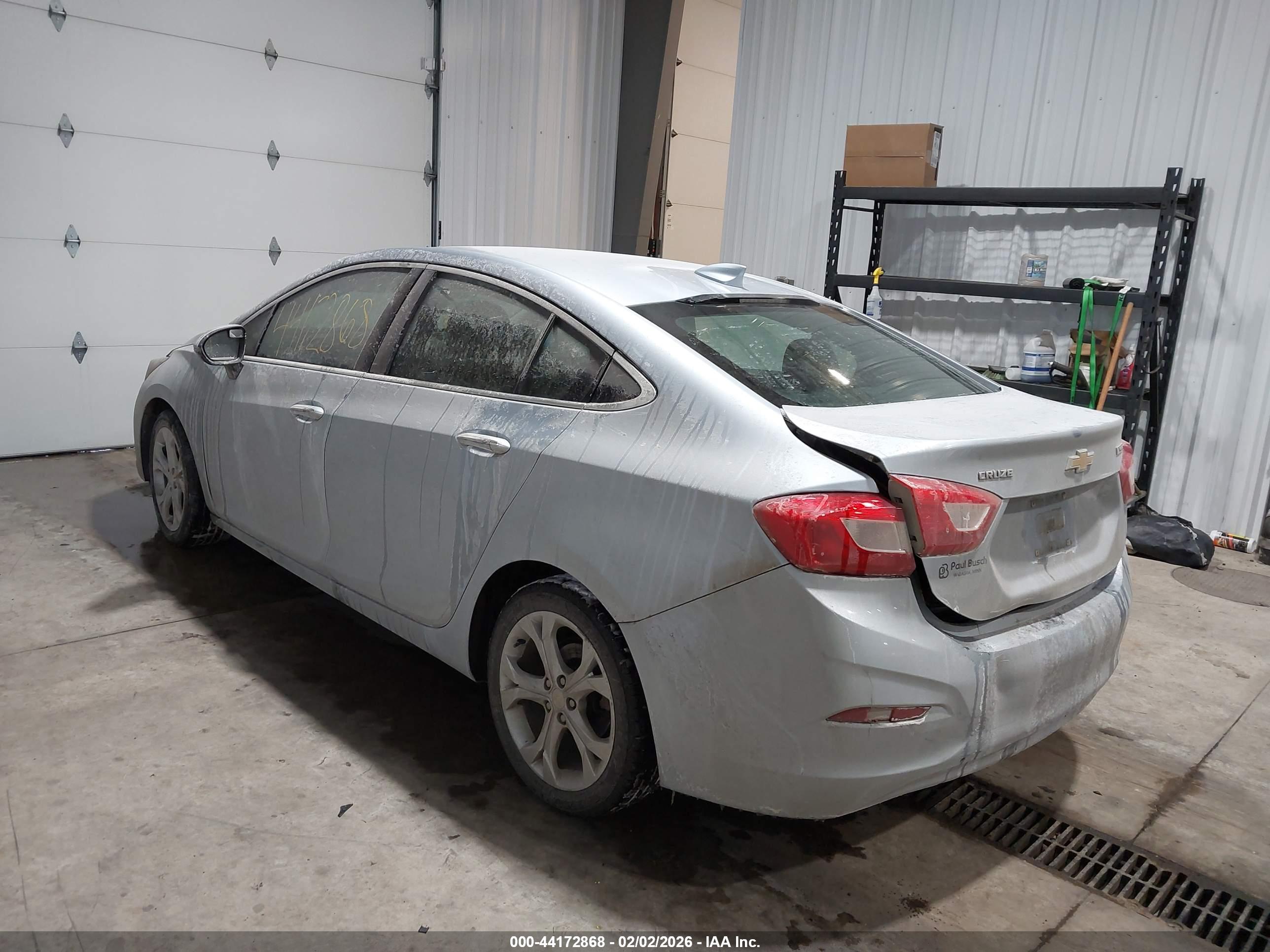 CHEVROLET CRUZE image 3