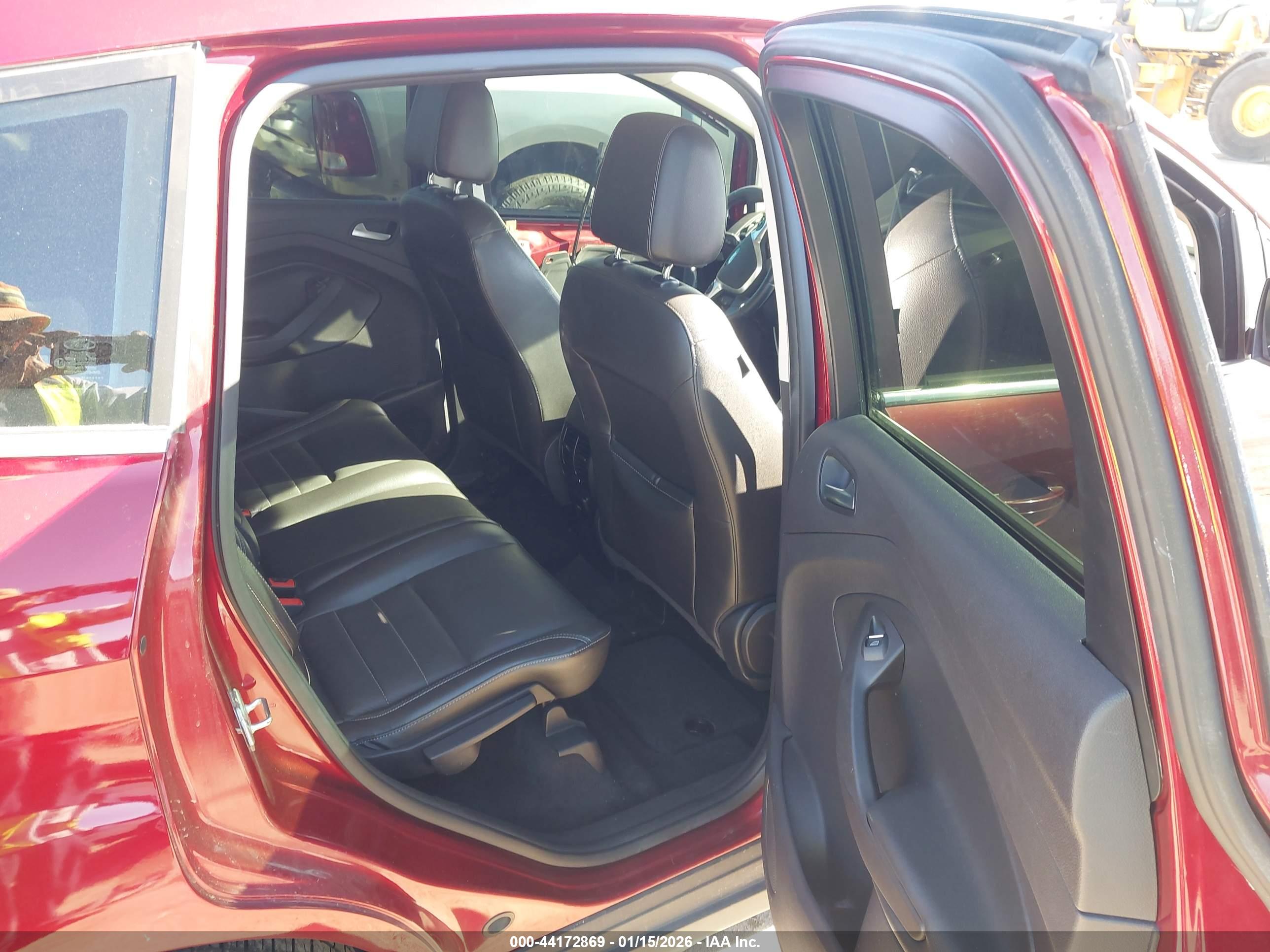 FORD C-MAX image 8