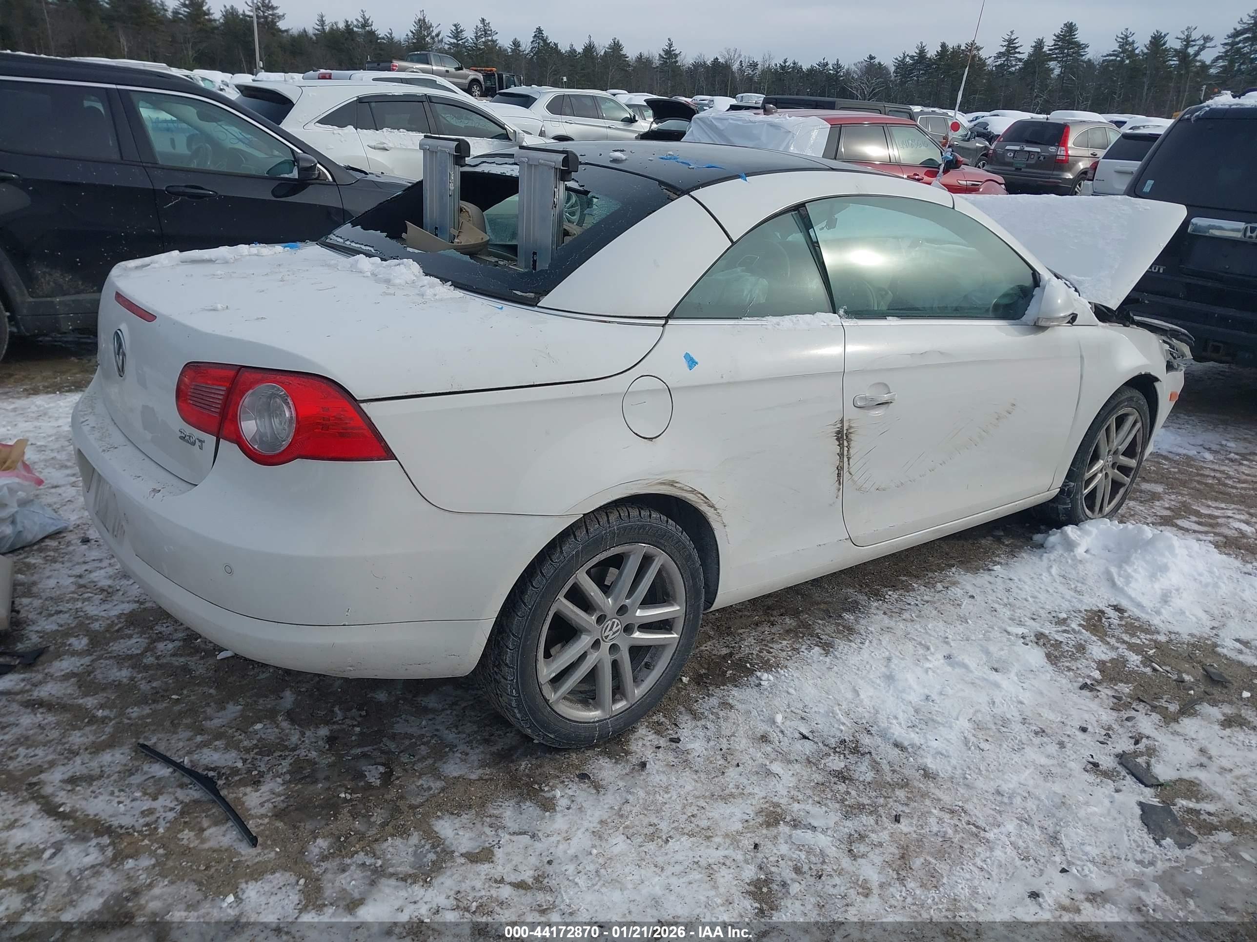 VOLKSWAGEN EOS image 4