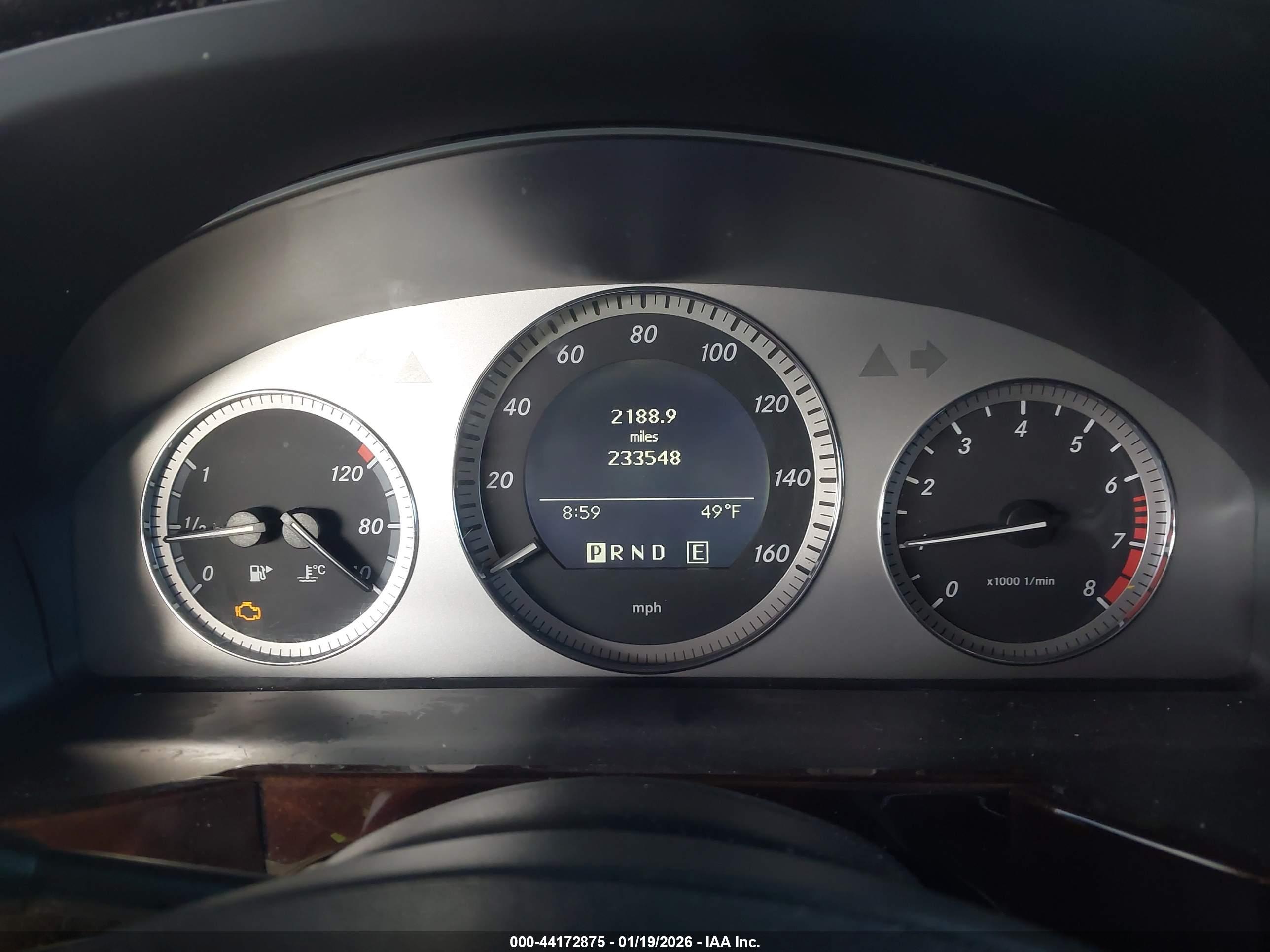 MERCEDES-BENZ GLK image 7