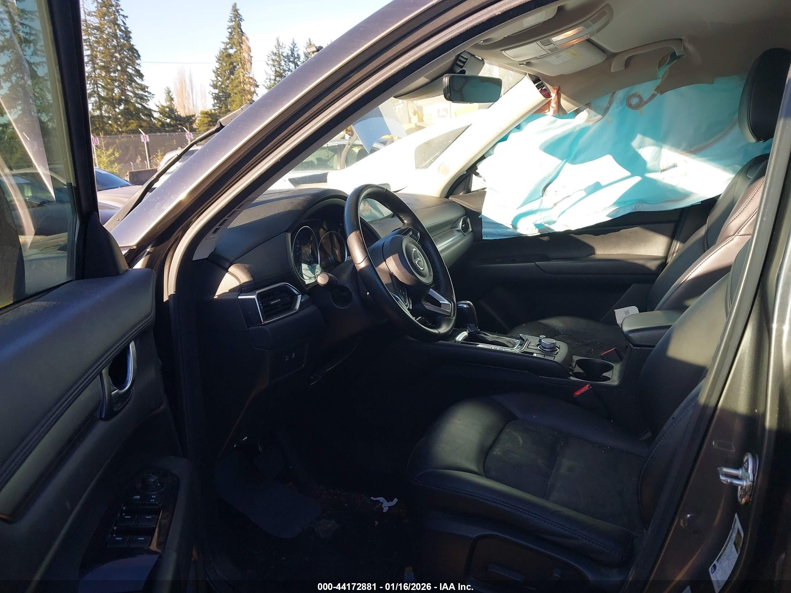 MAZDA CX-5 image 5