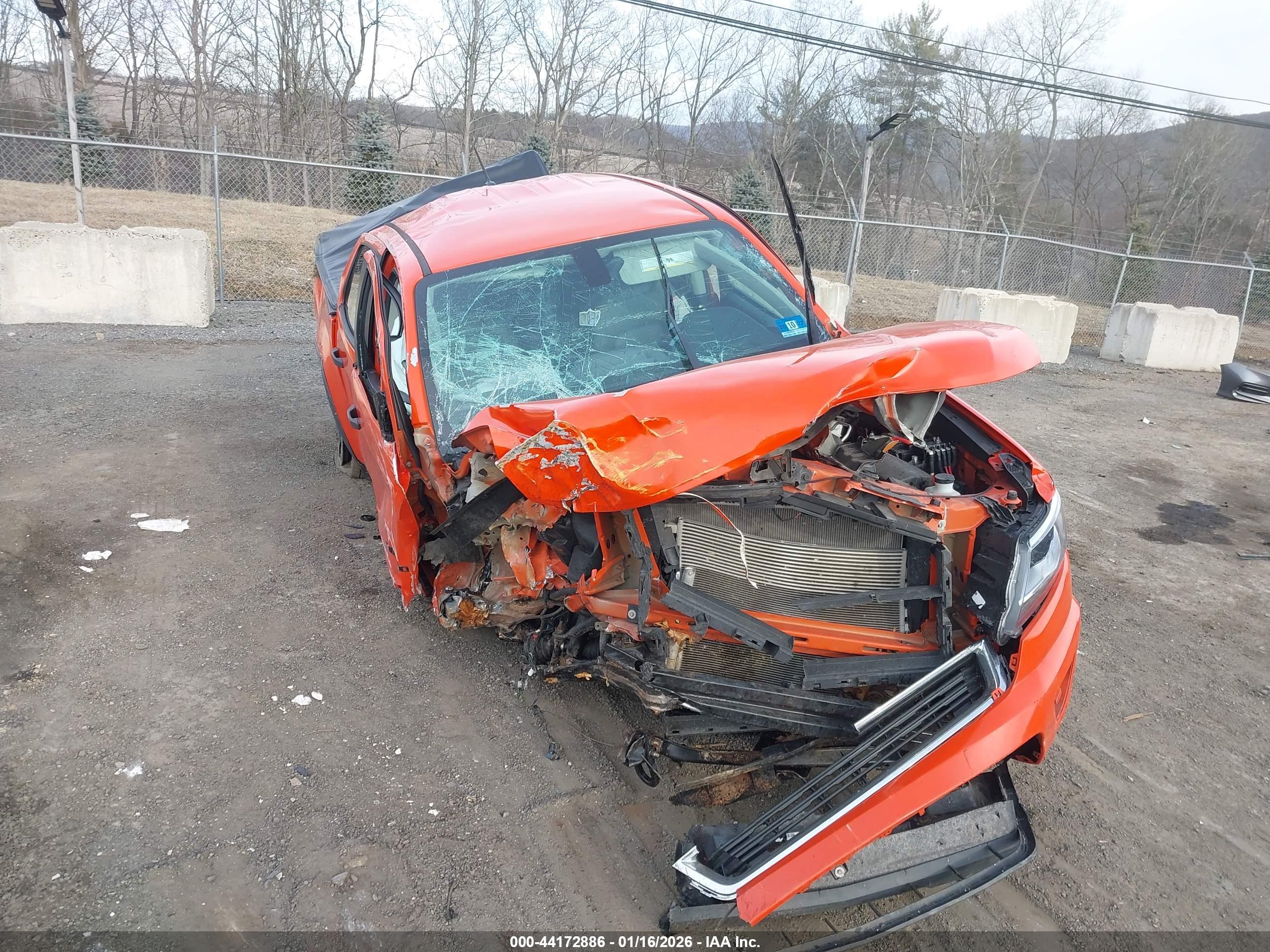 CHEVROLET COLORADO image 6