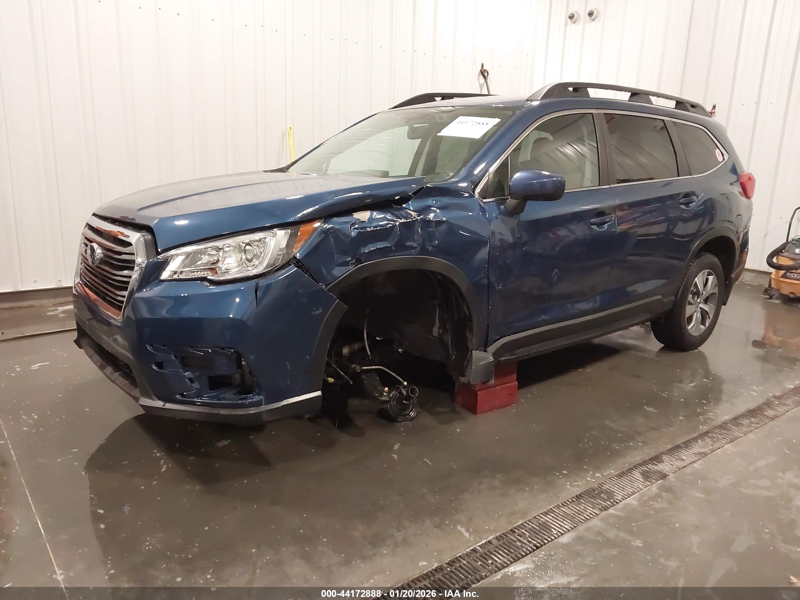 SUBARU ASCENT image 2