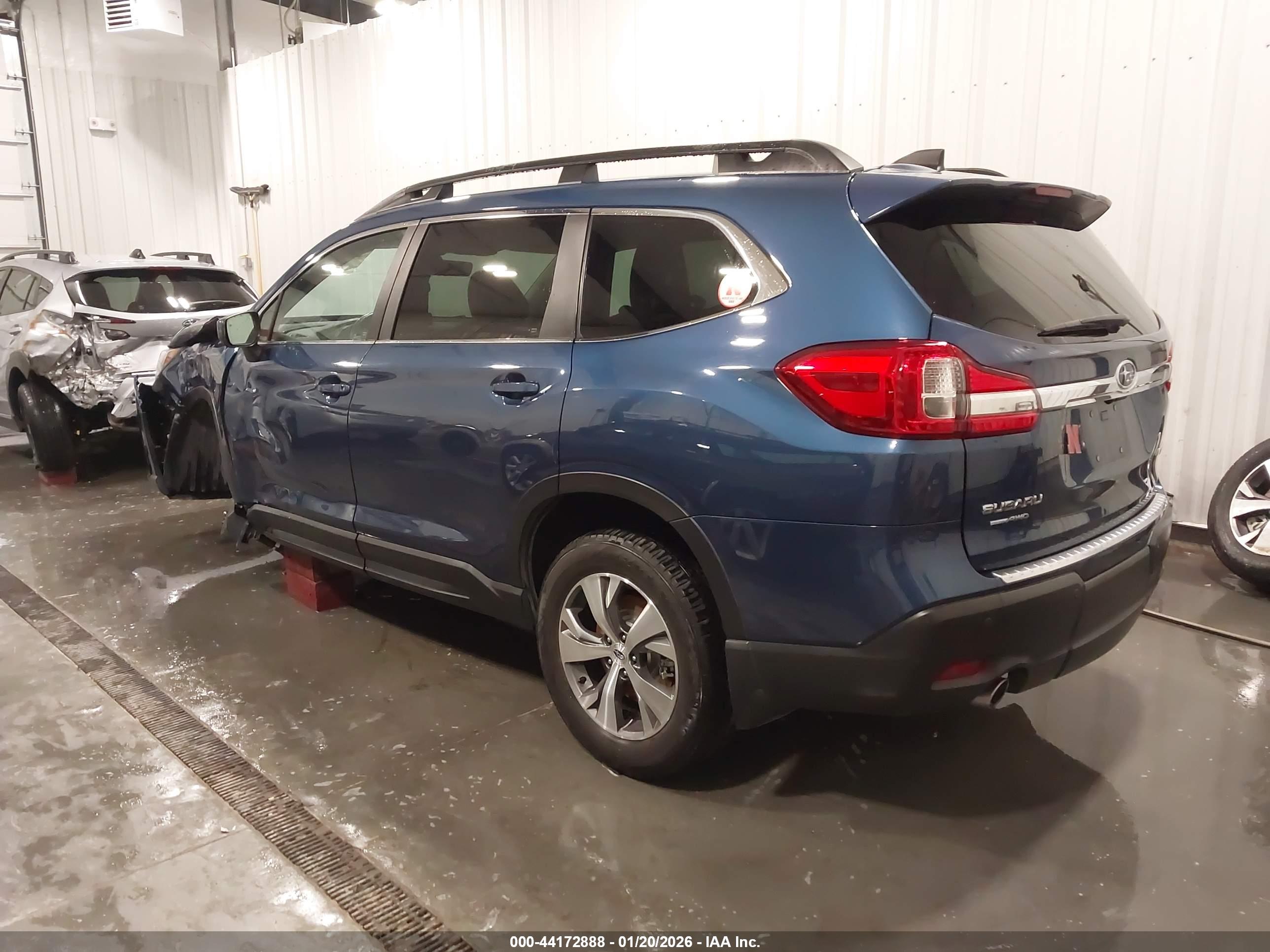 SUBARU ASCENT image 3