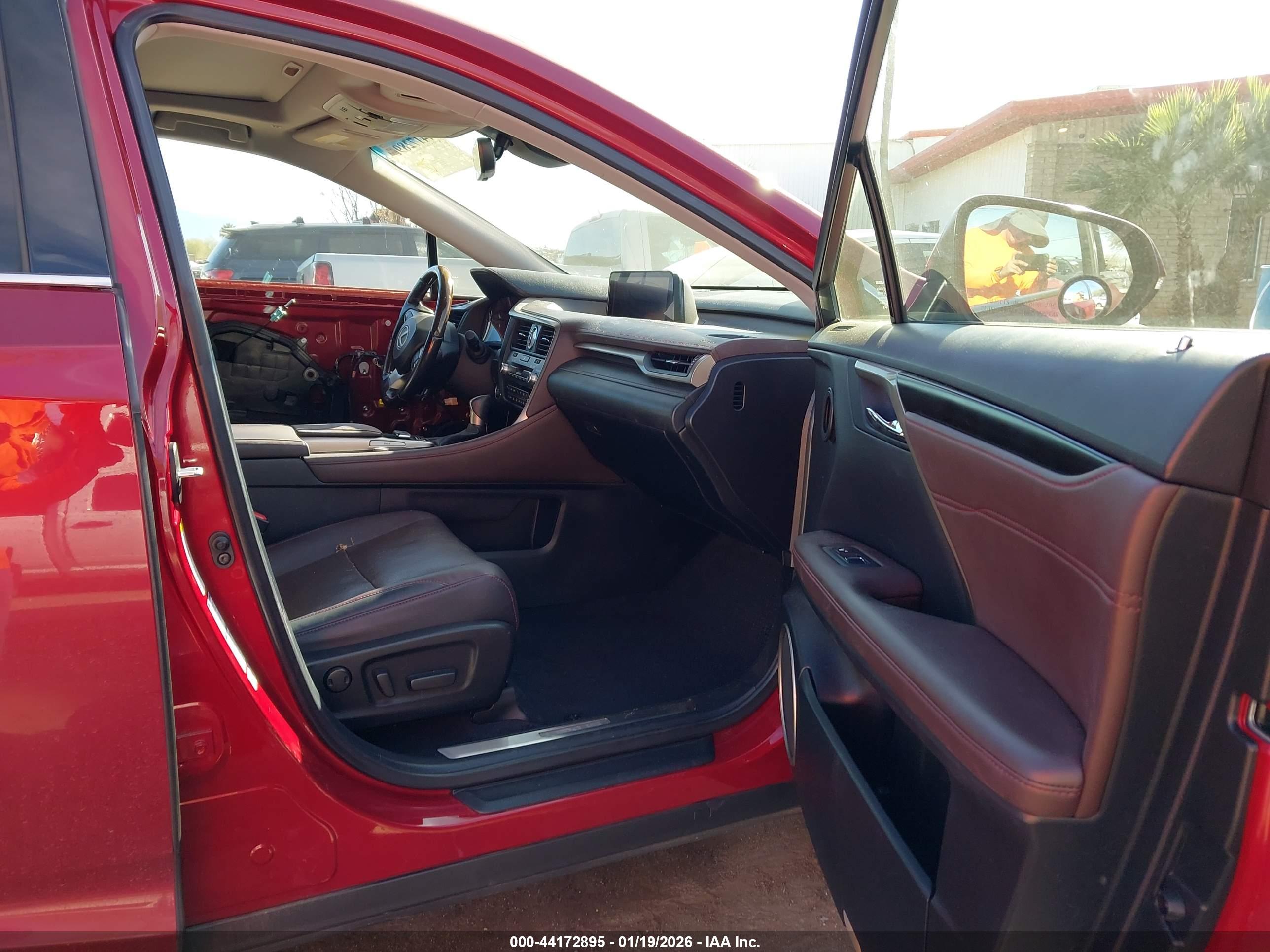 LEXUS RX image 5