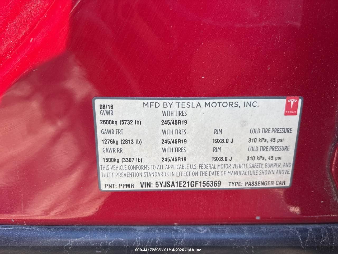 TESLA MODEL image 9