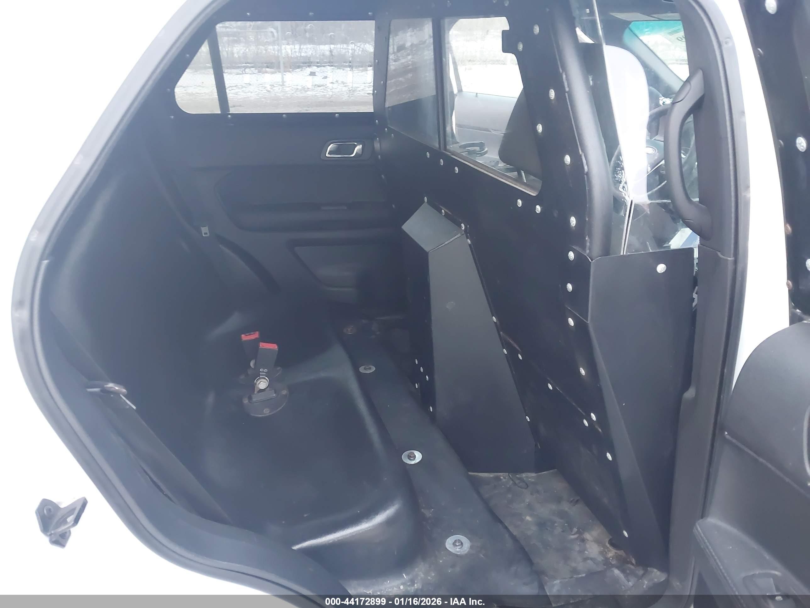 FORD UTILITY image 8
