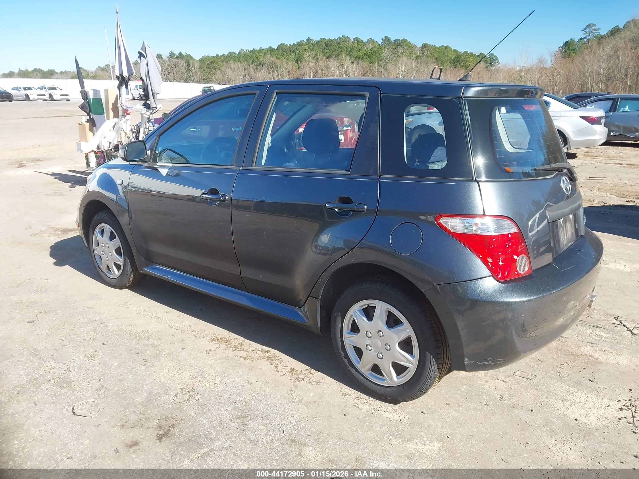 SCION XA image 3