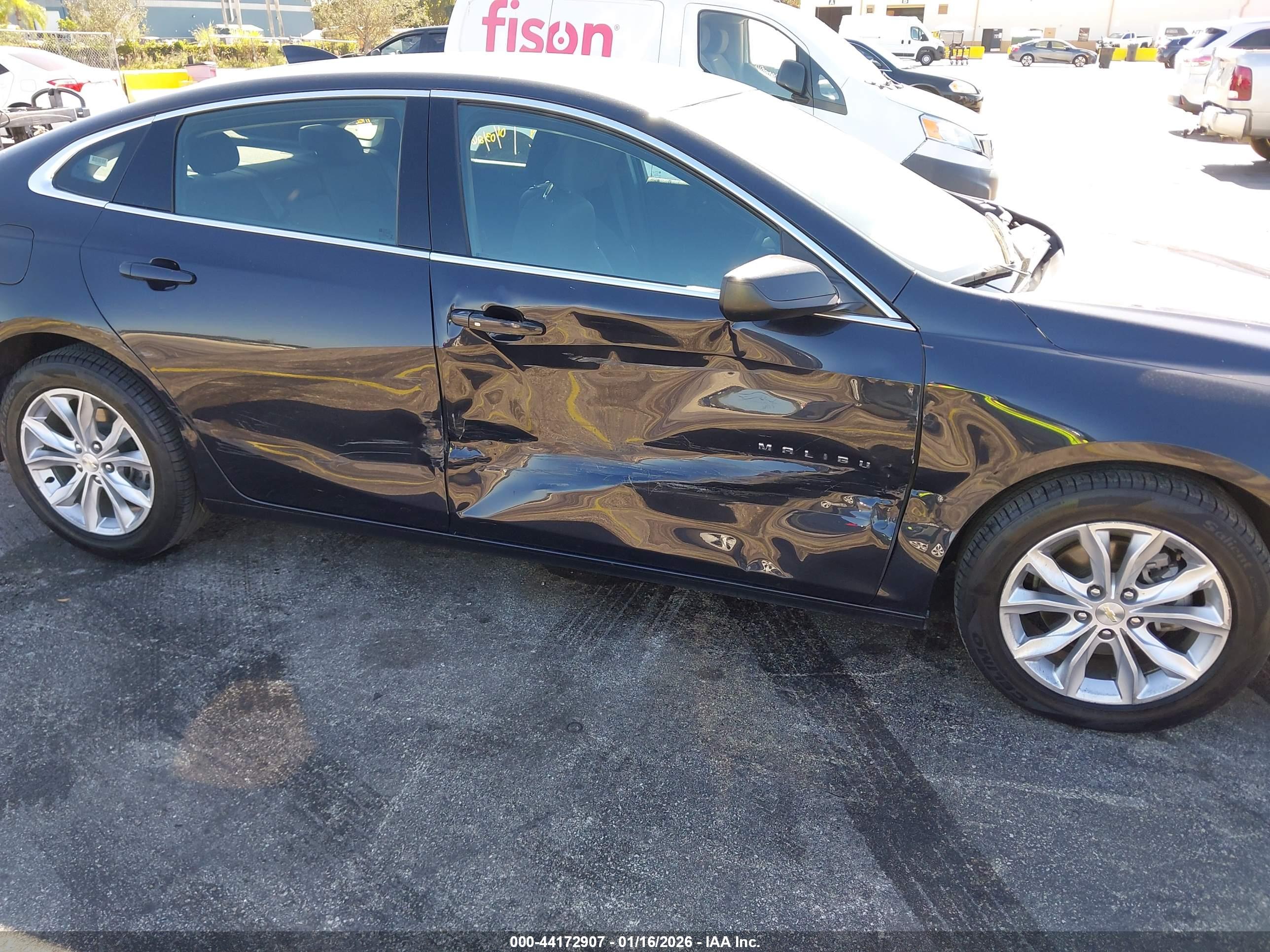 CHEVROLET MALIBU image 6