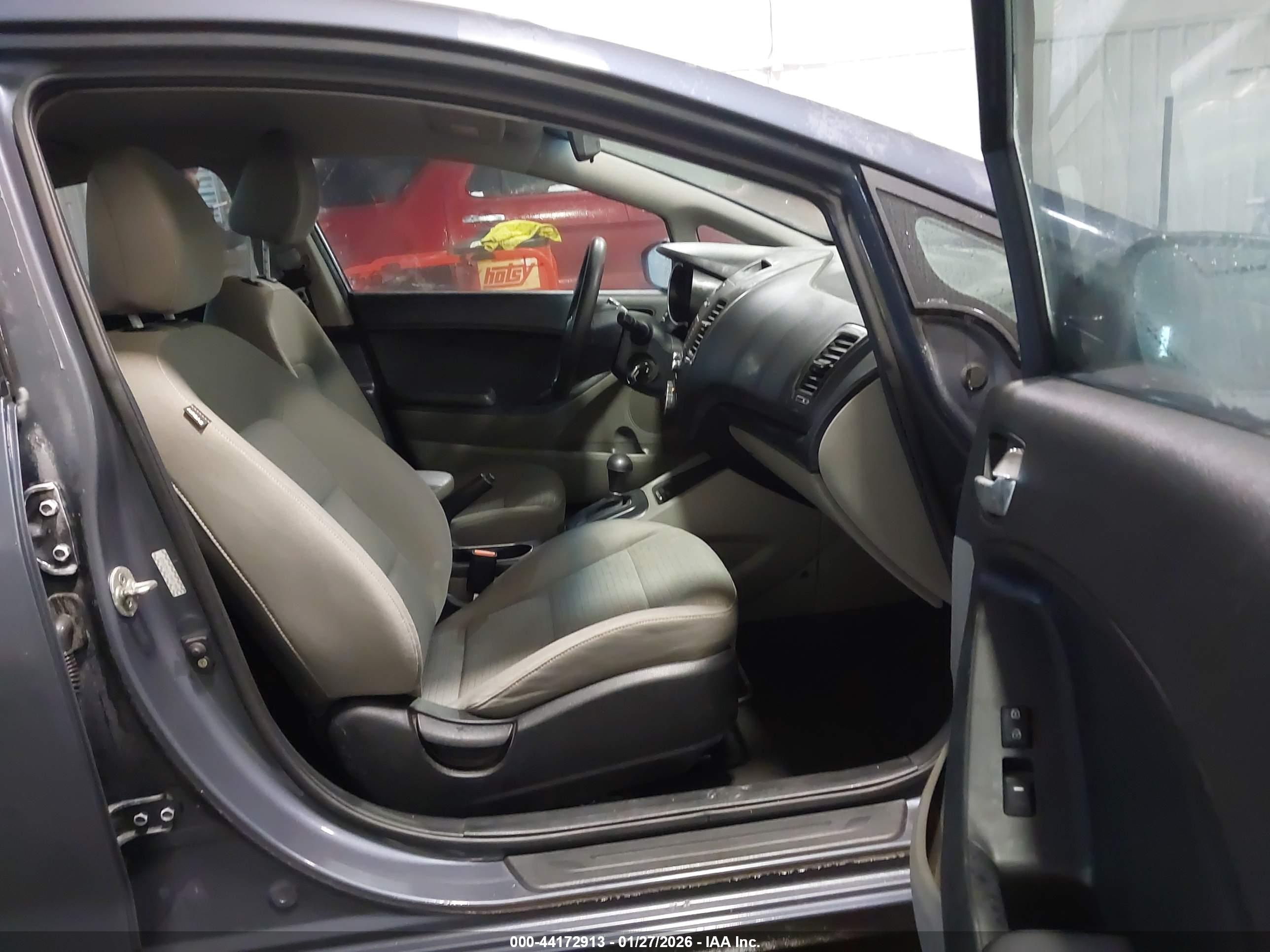 KIA FORTE image 5