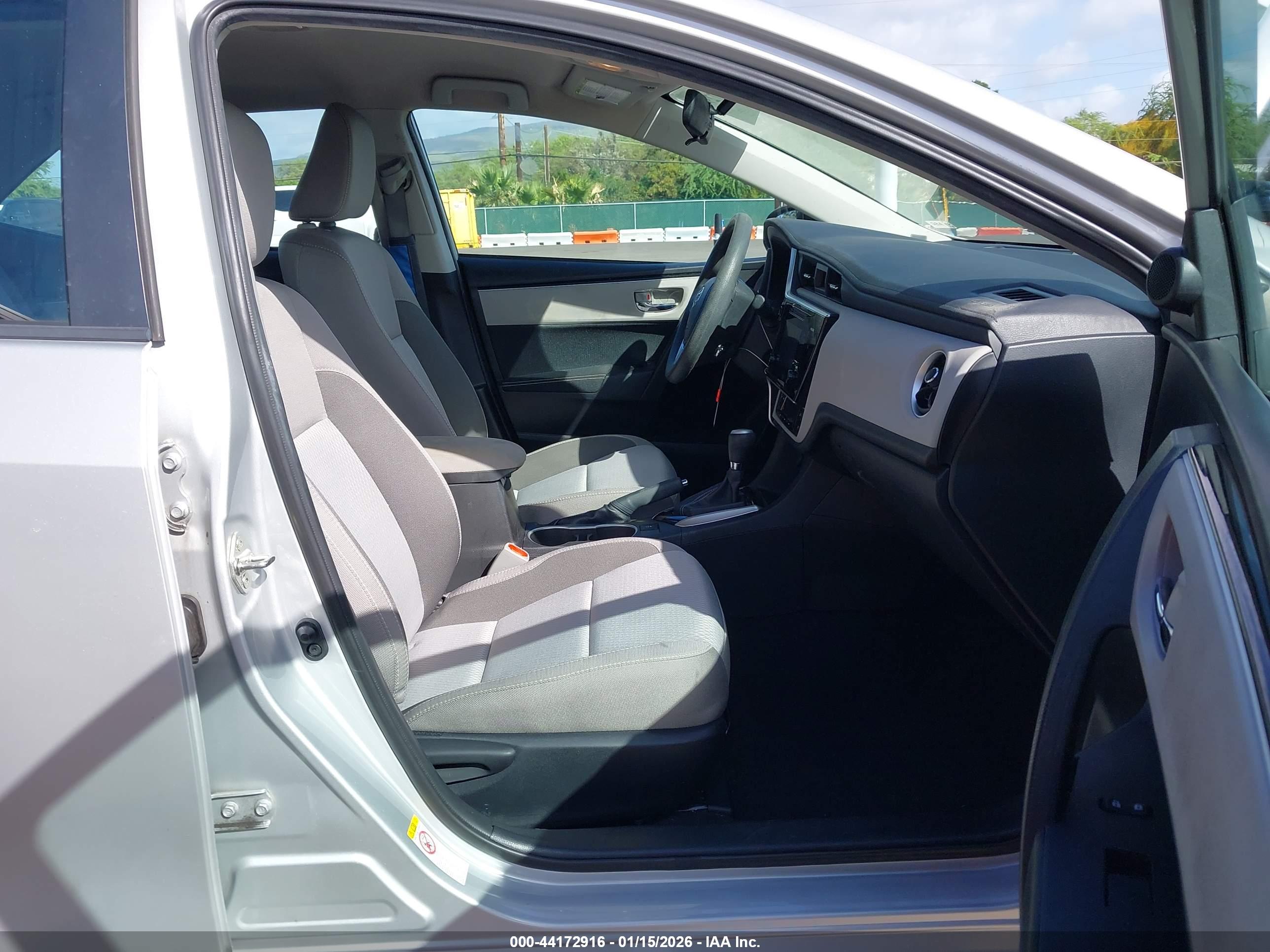 TOYOTA COROLLA image 5