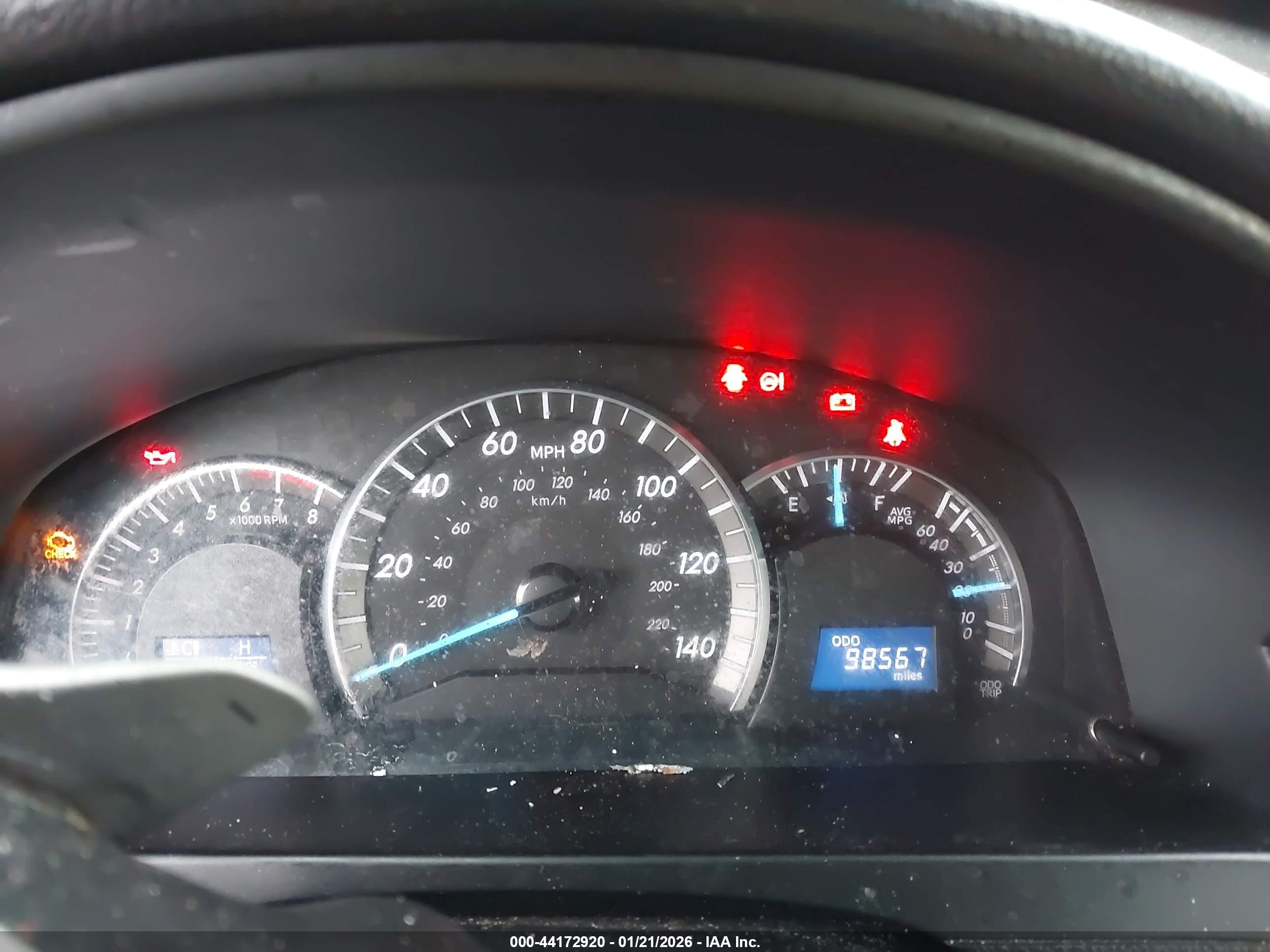 TOYOTA CAMRY image 7