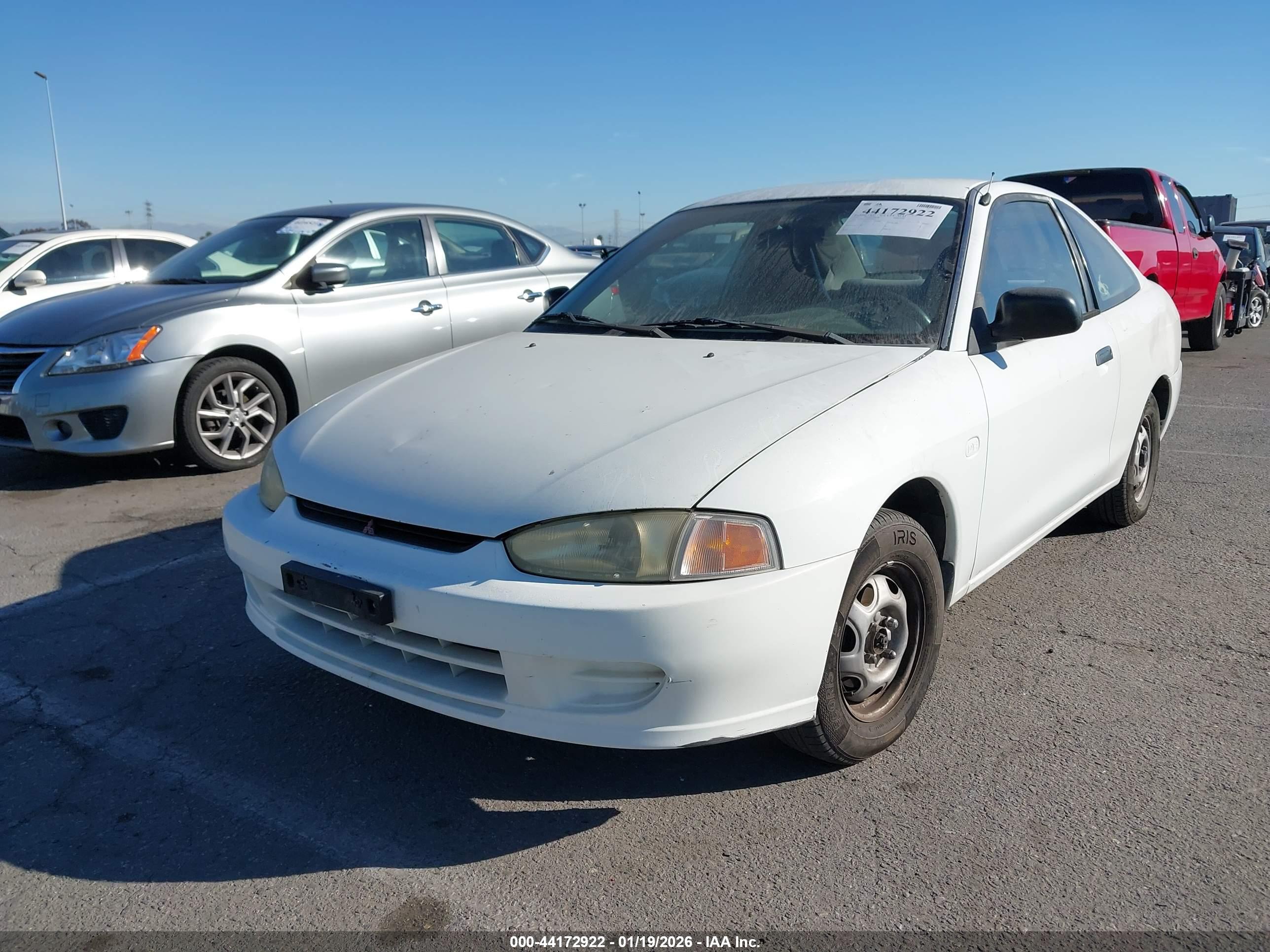 MITSUBISHI MIRAGE image 2