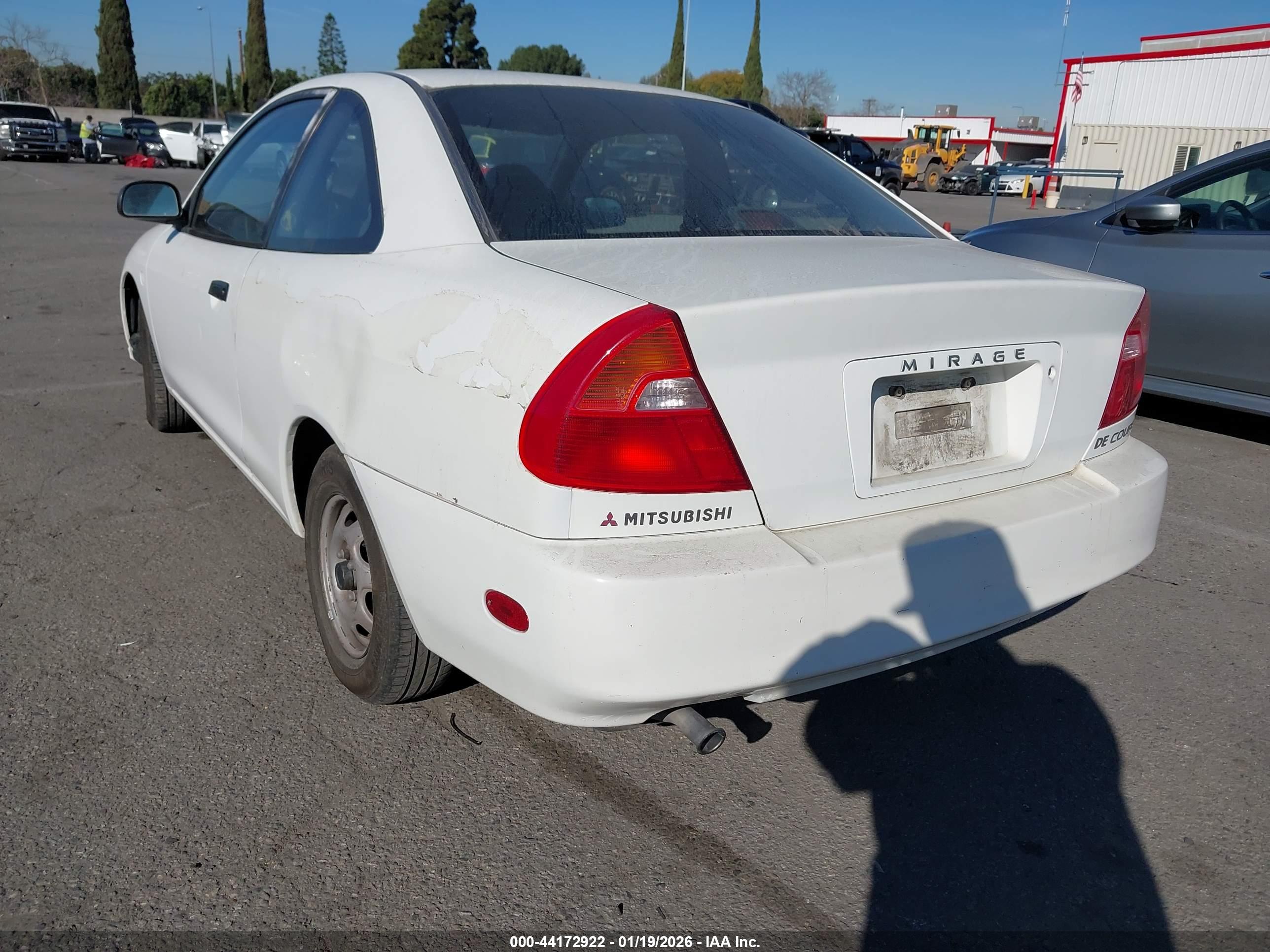 MITSUBISHI MIRAGE image 3