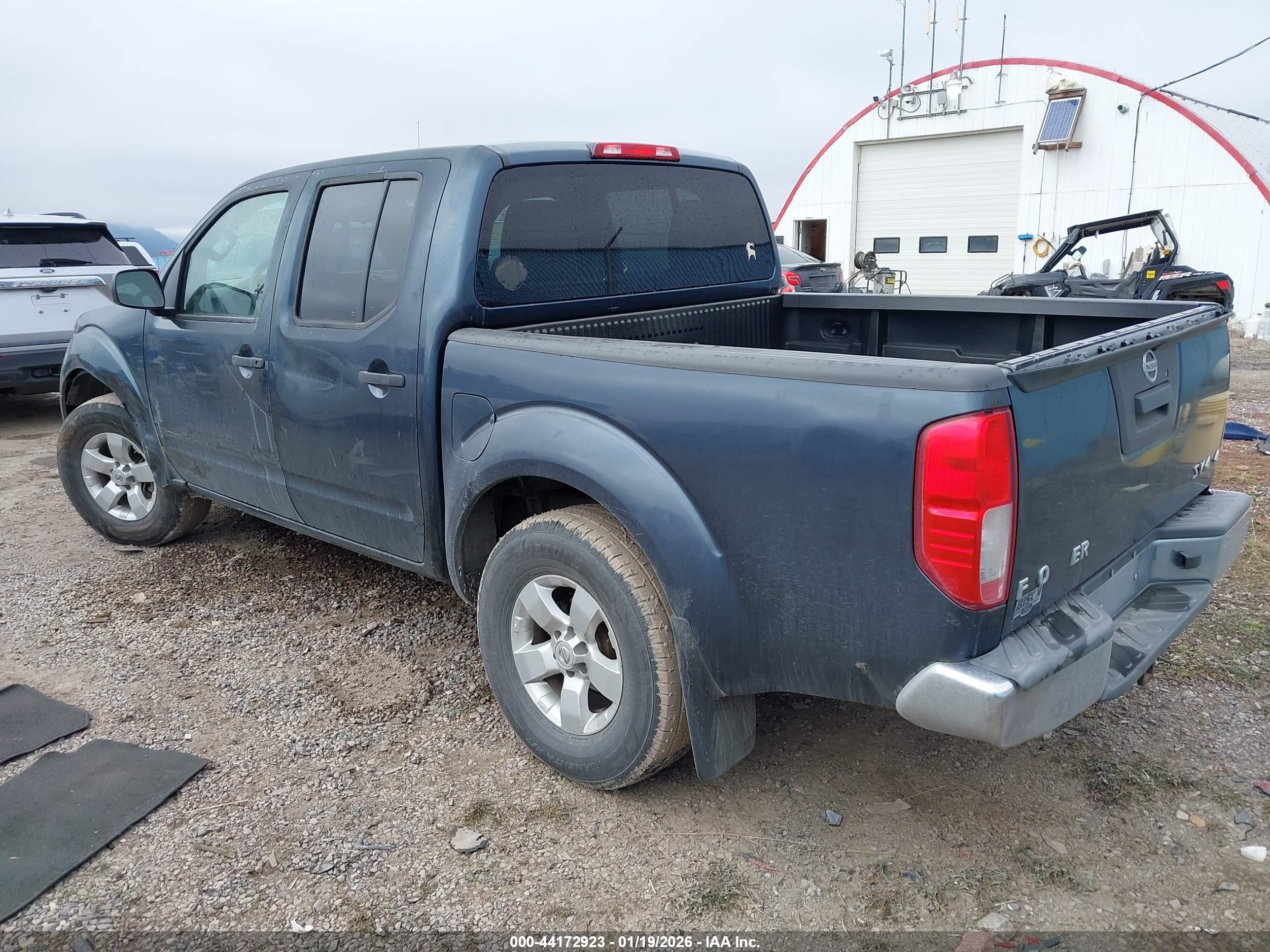 NISSAN FRONTIER image 3