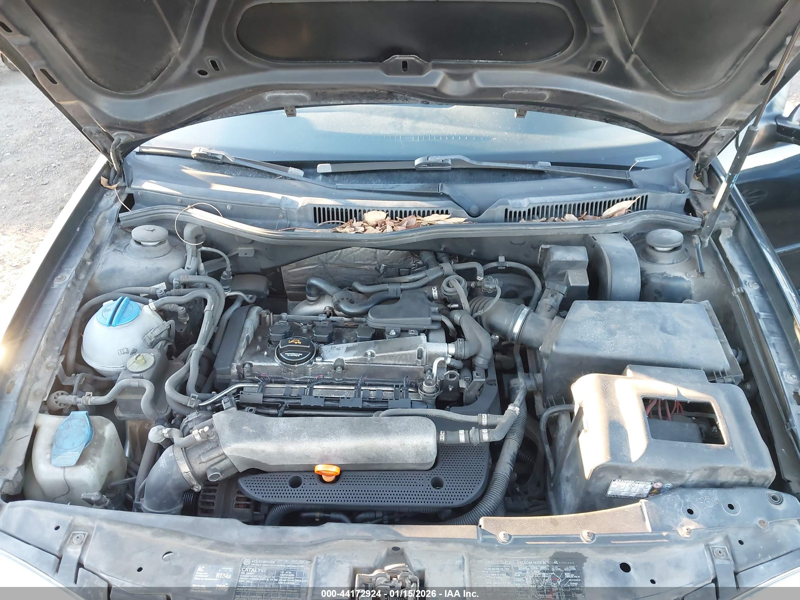 VOLKSWAGEN GTI image 10