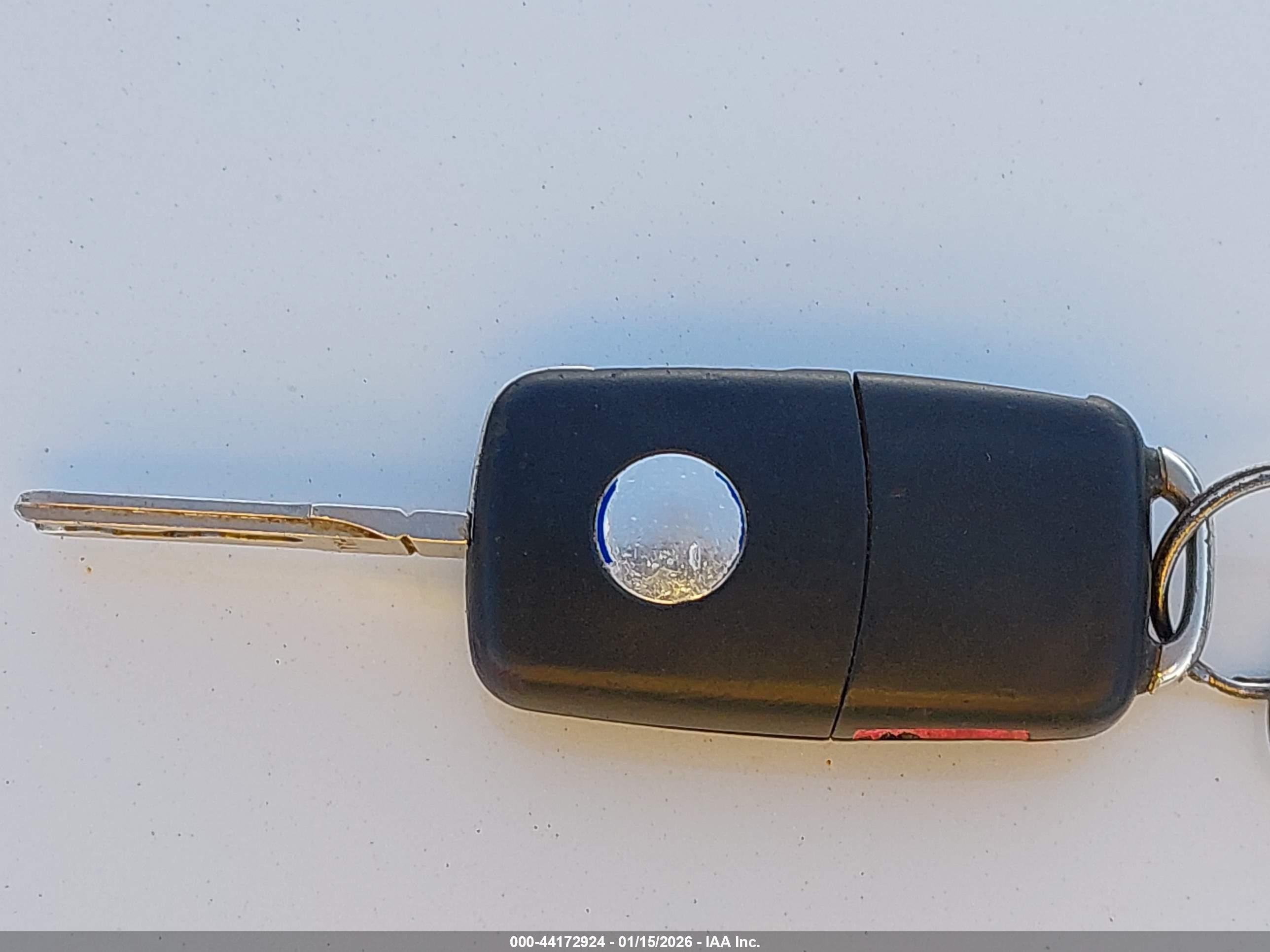 VOLKSWAGEN GTI image 11