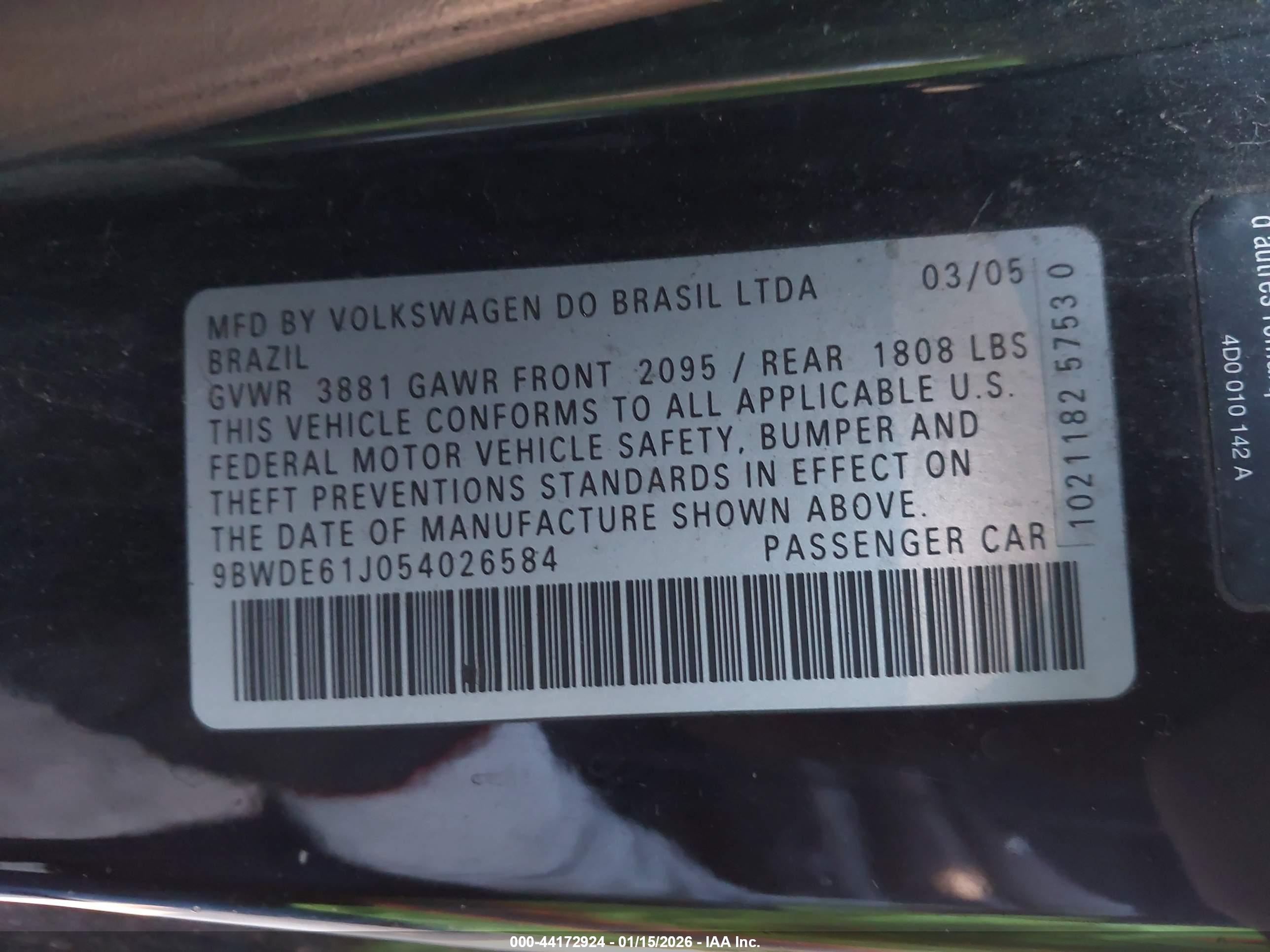 VOLKSWAGEN GTI image 9