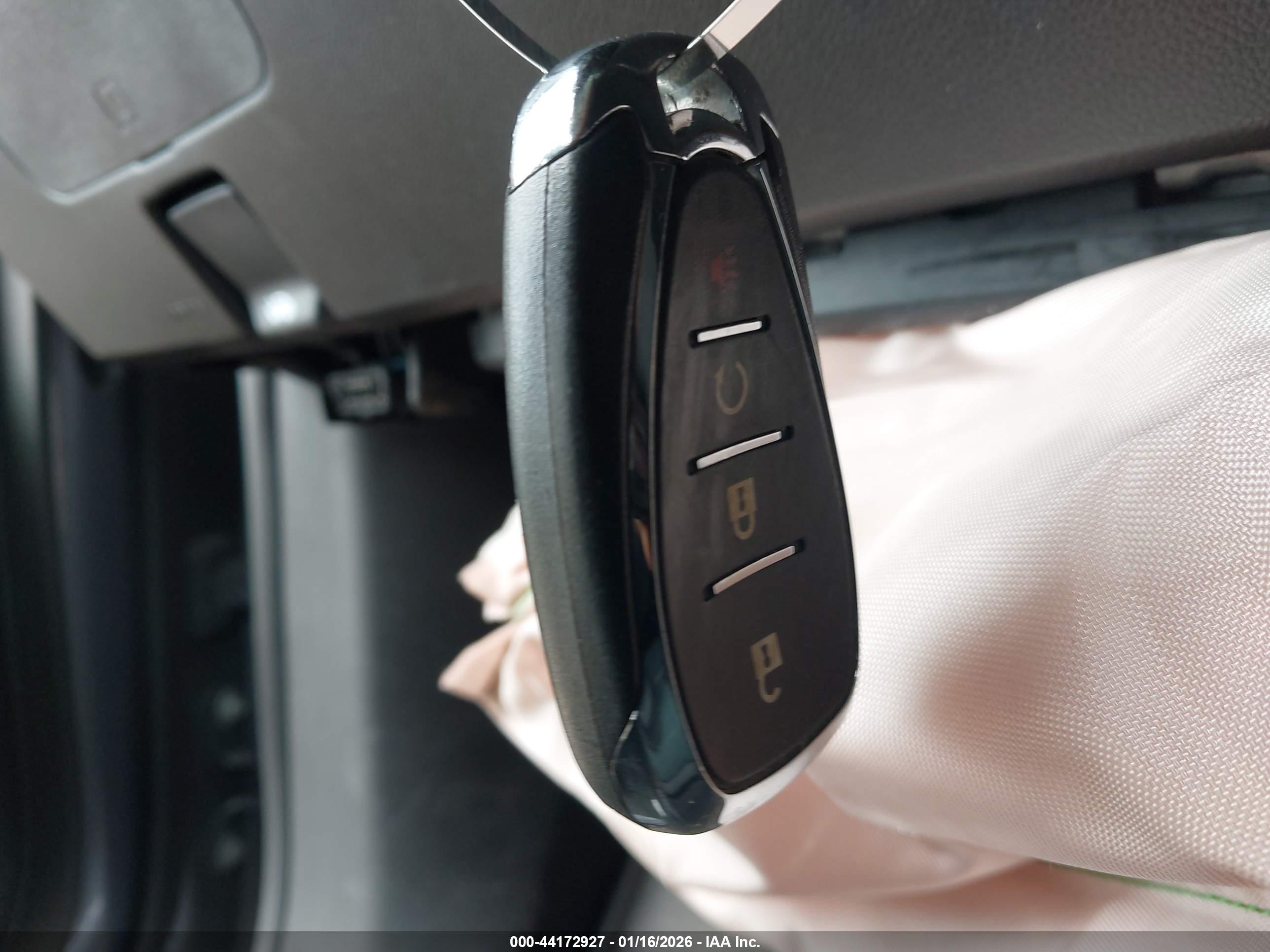 CHEVROLET BOLT image 11