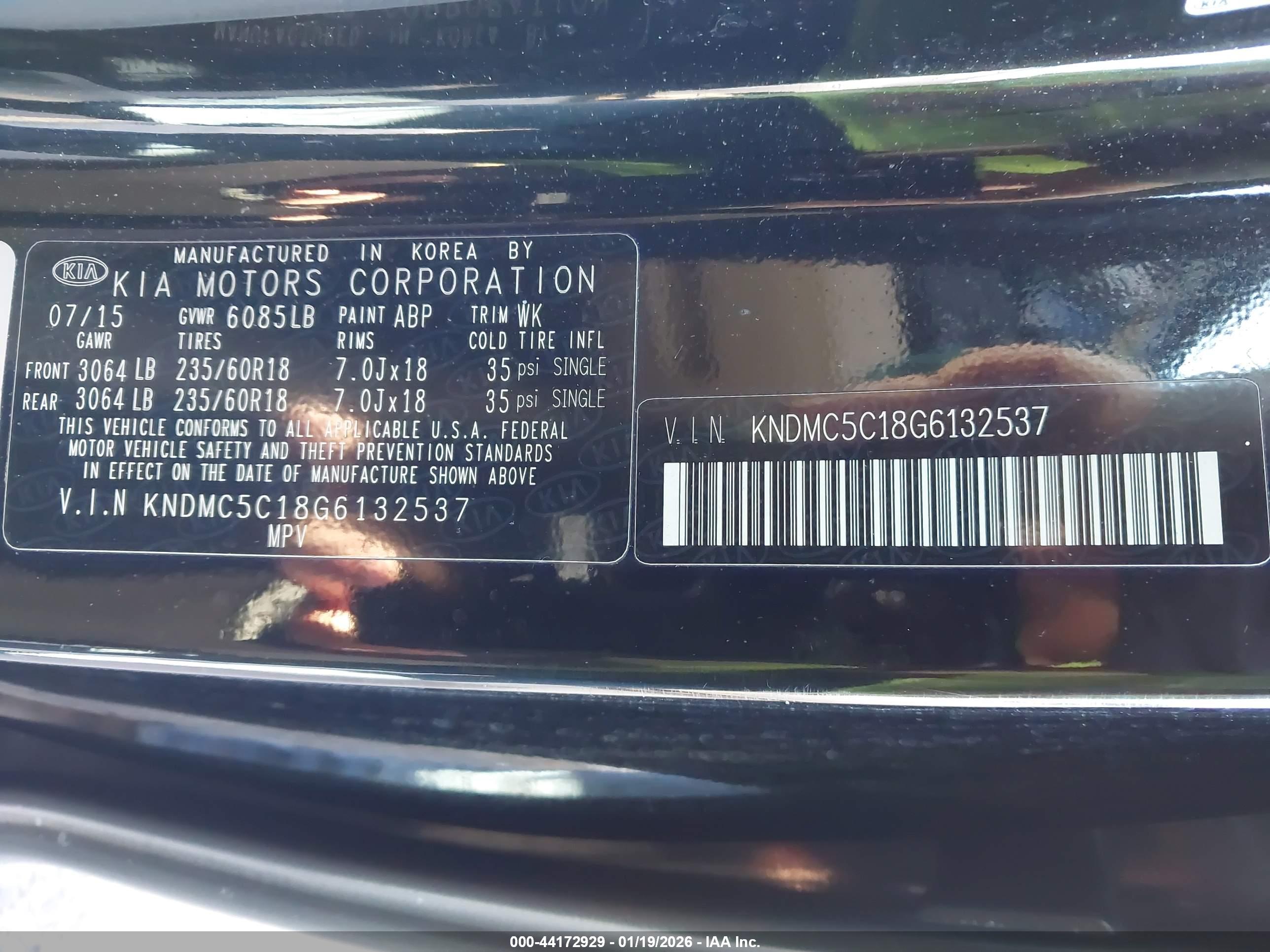 KIA SEDONA image 9