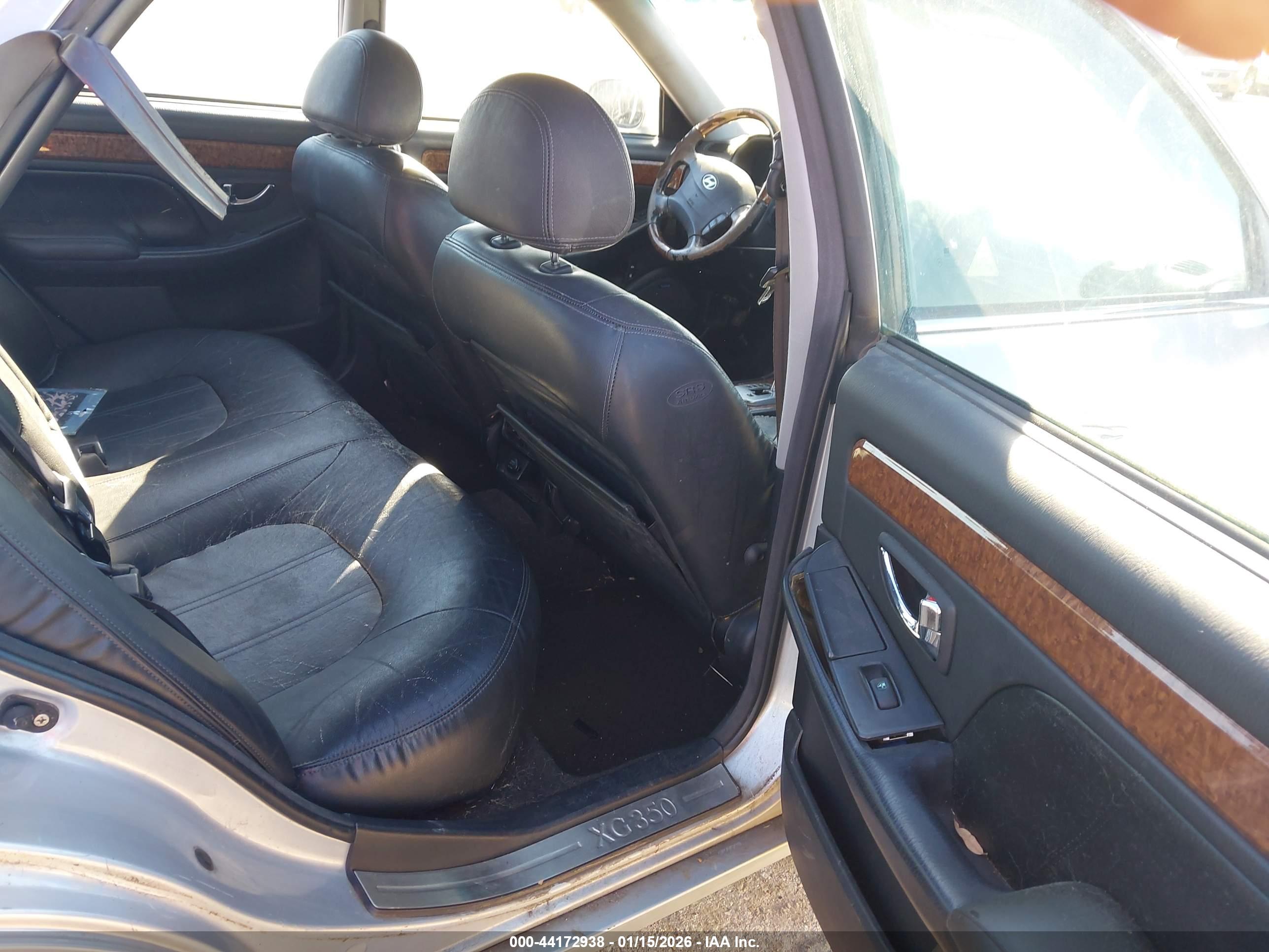 HYUNDAI XG350 image 8