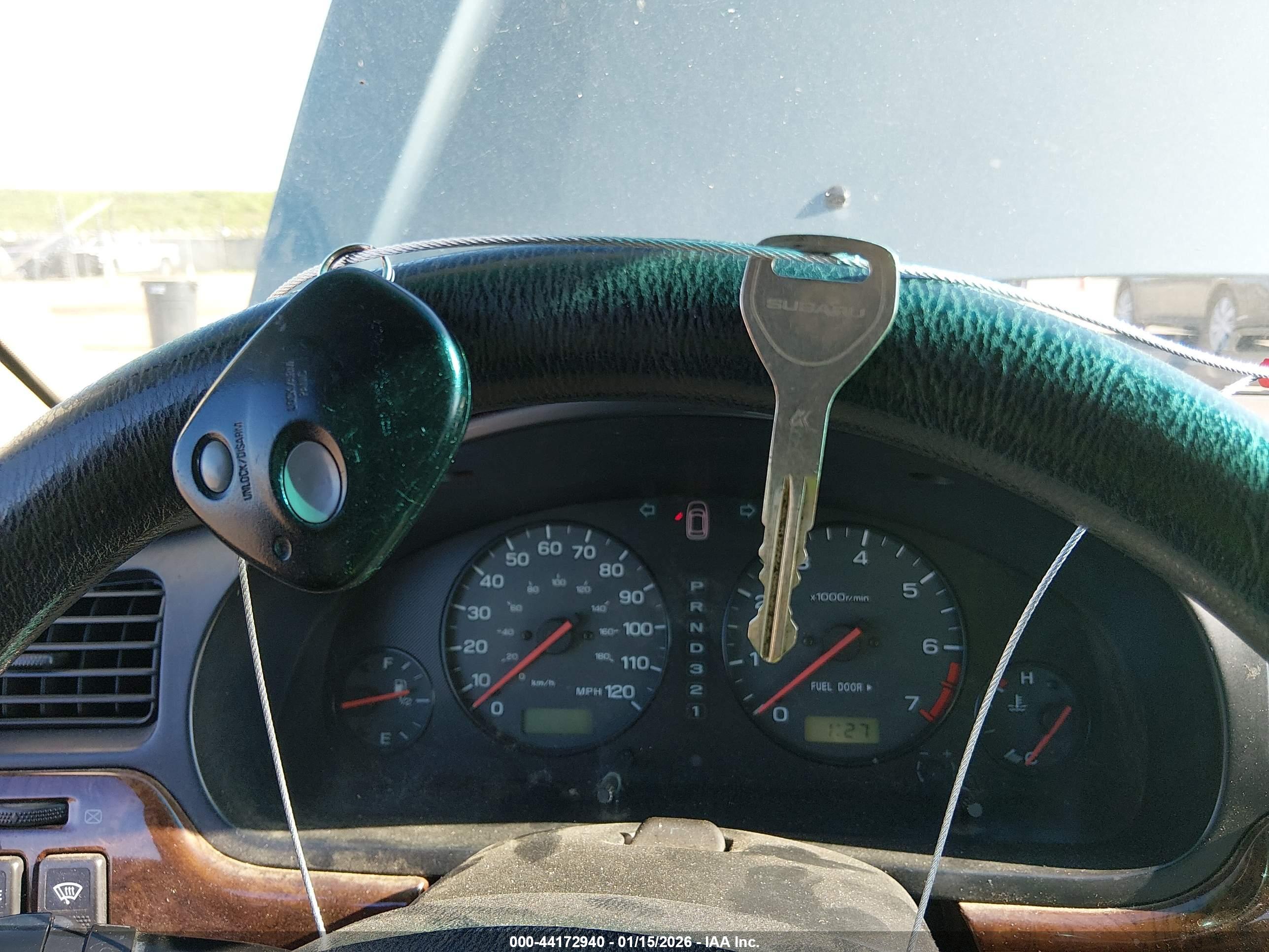 SUBARU OUTBACK image 11