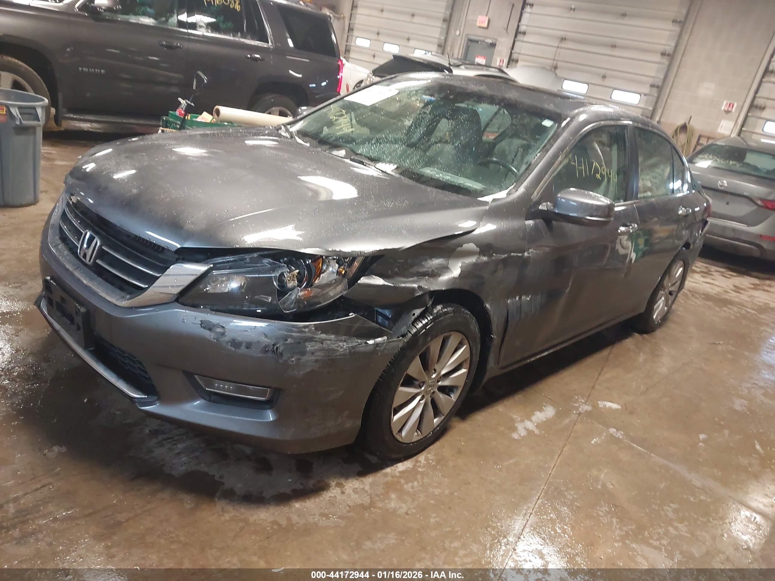 HONDA ACCORD image 2
