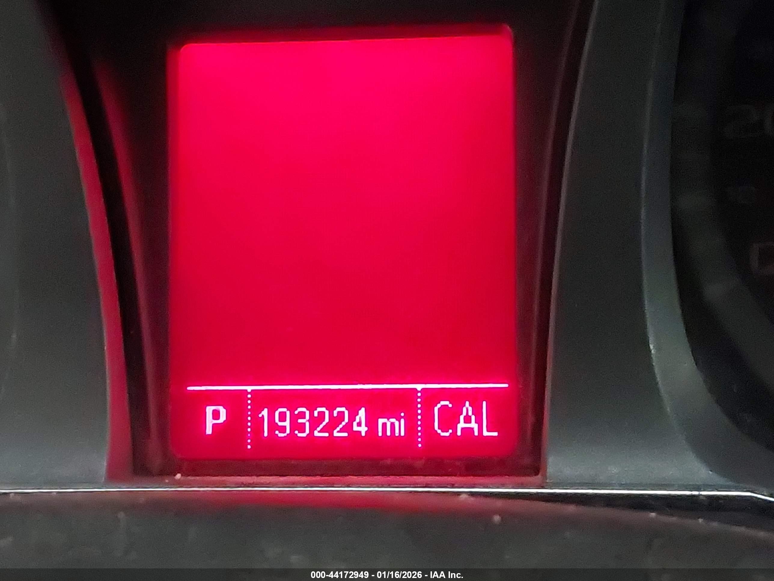 GMC TERRAIN image 7