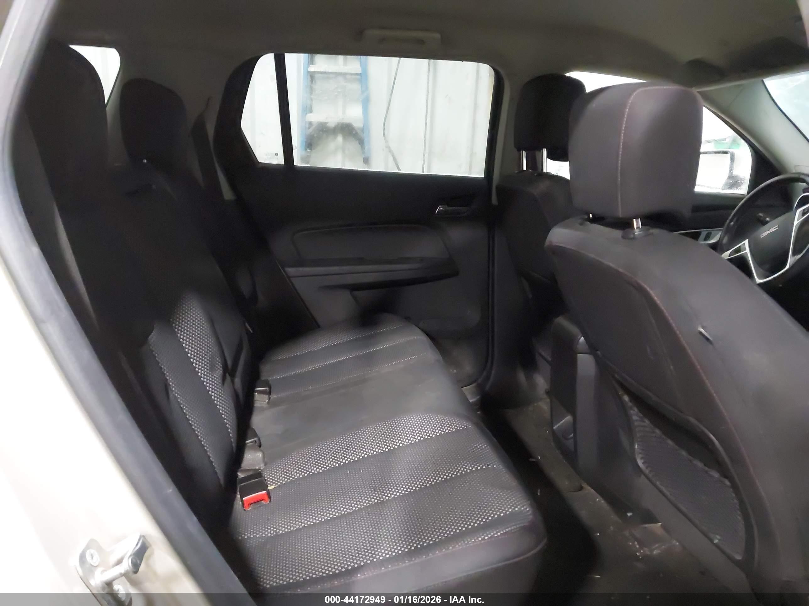 GMC TERRAIN image 8