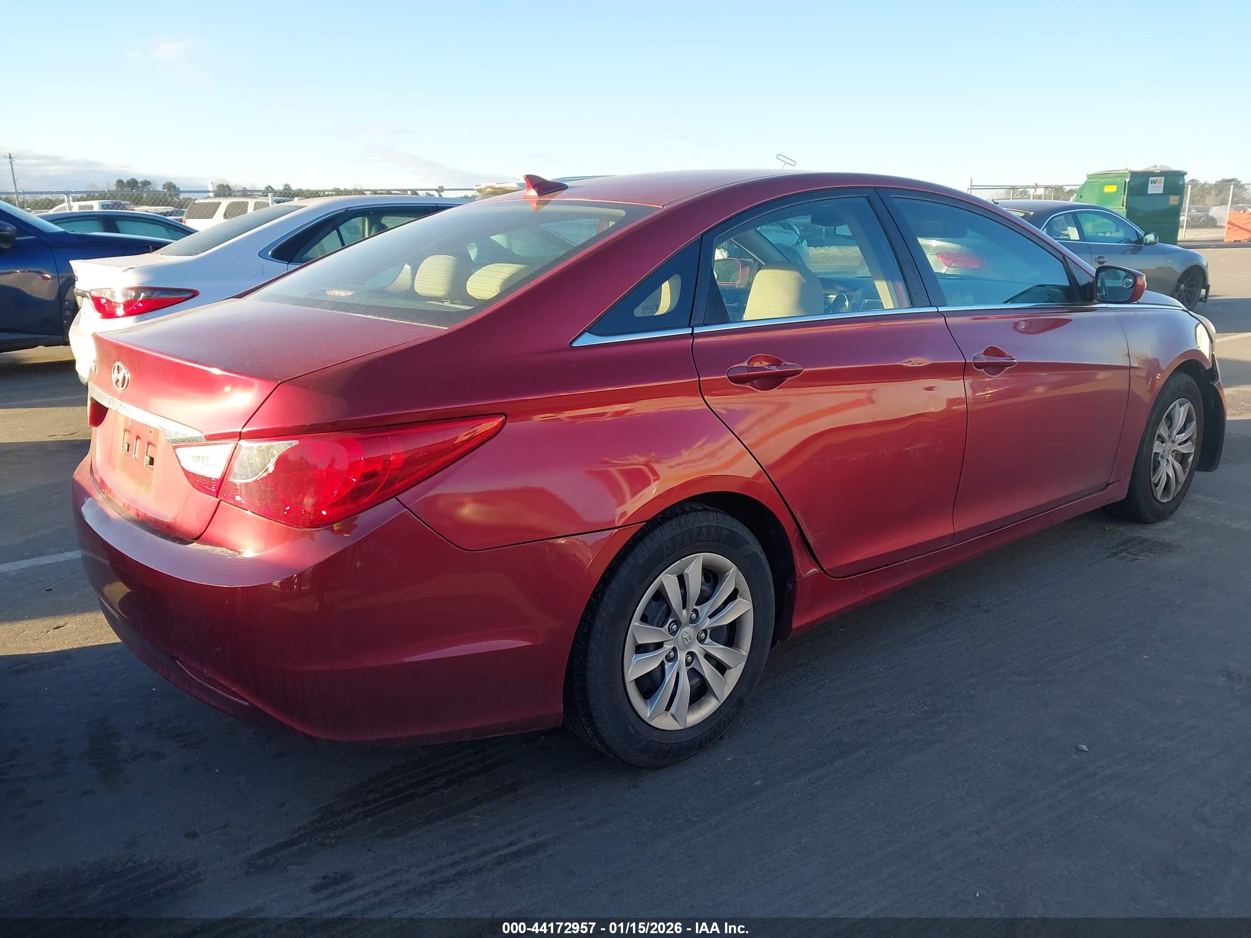 HYUNDAI SONATA image 4
