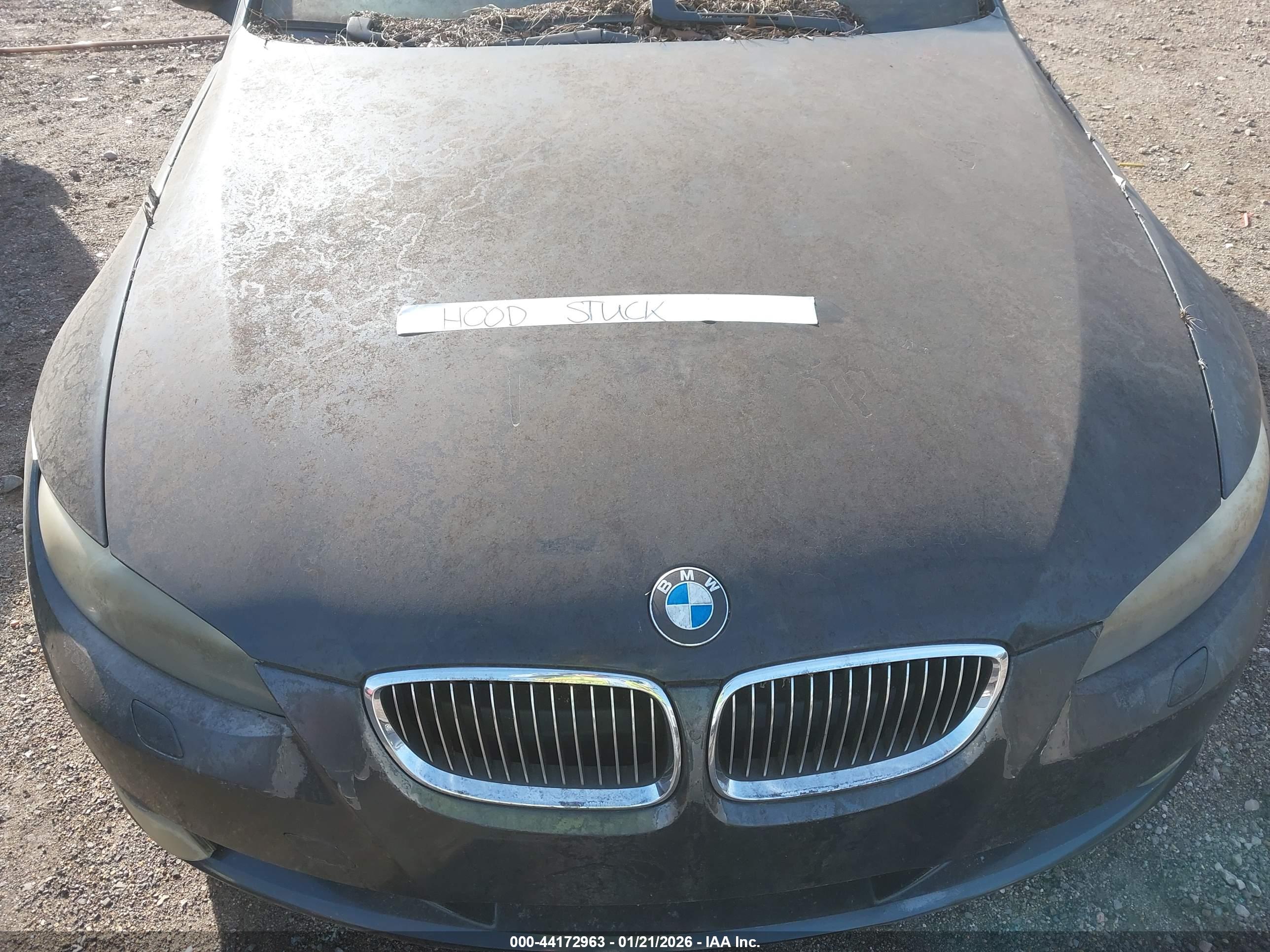 BMW 328I image 10