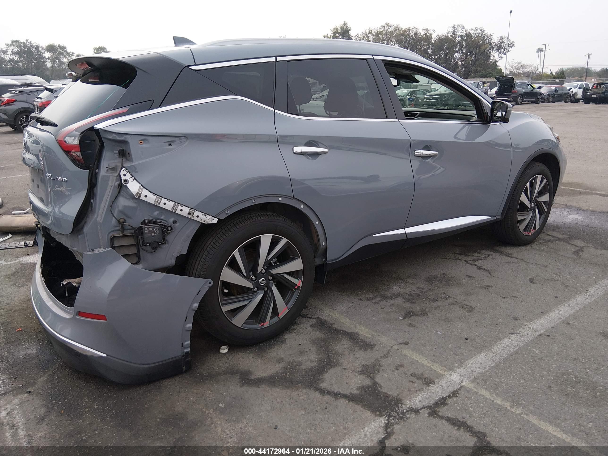 NISSAN MURANO image 4